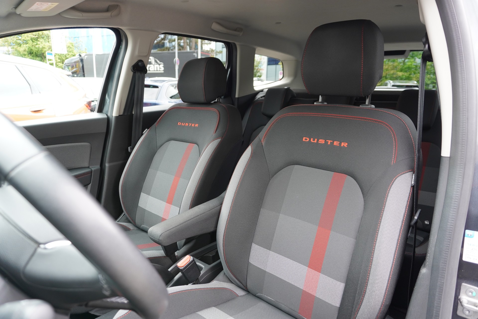 DACIA Duster TCe 130 Ultimate 4x4-image-9