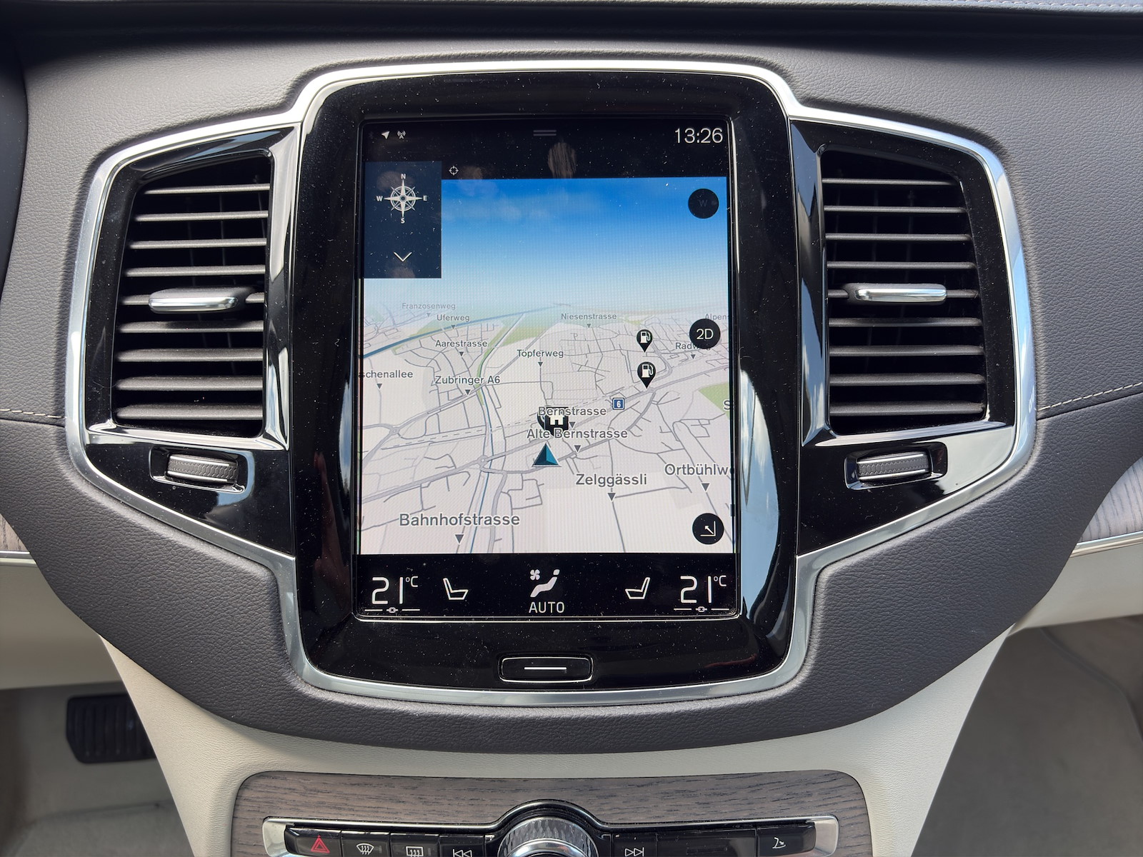 VOLVO XC90 2.0 T8 TE Inscription 7P. eAWD-image-12