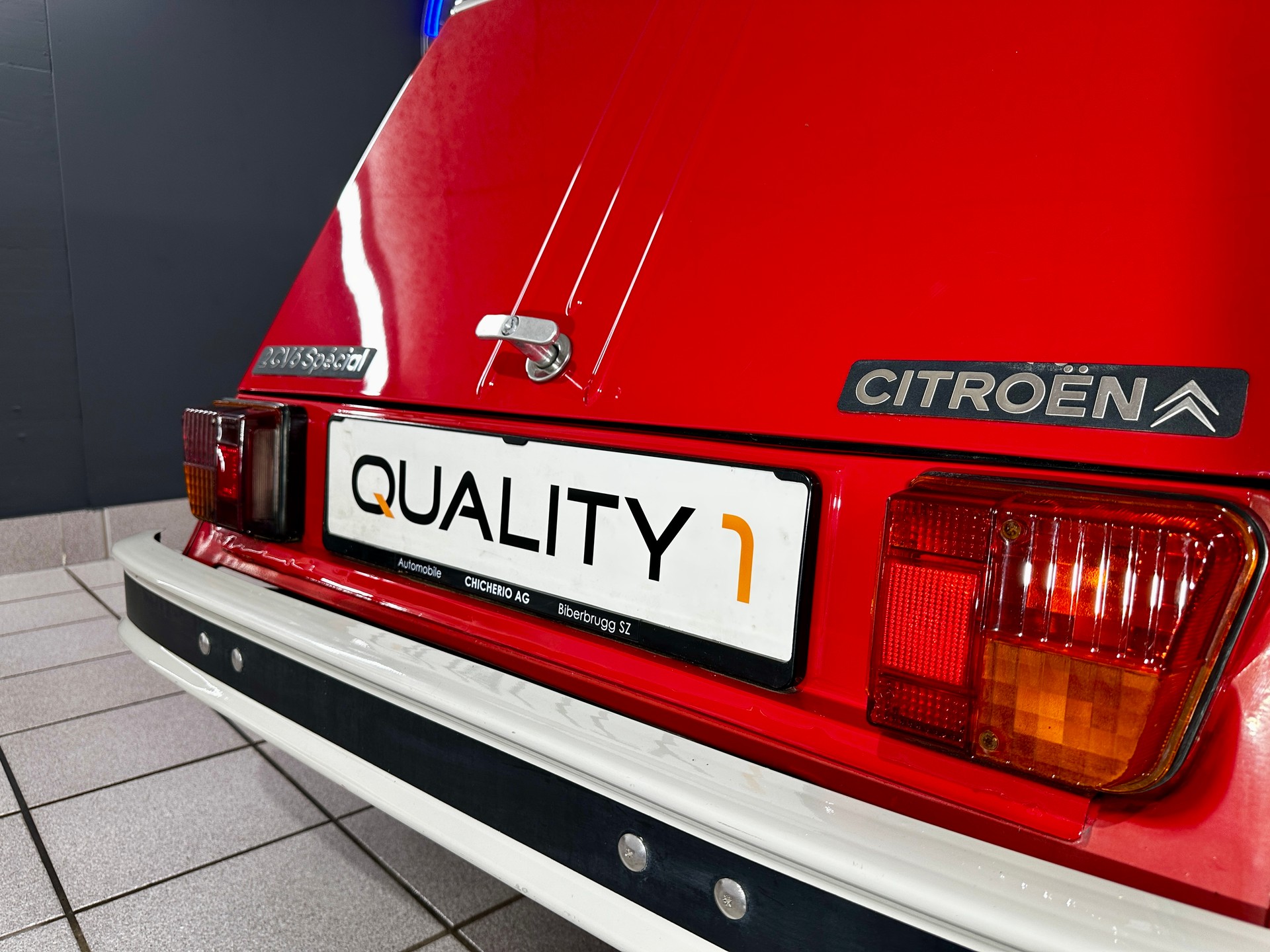 CITROEN 2CV6 Spécial (Club)-image-5