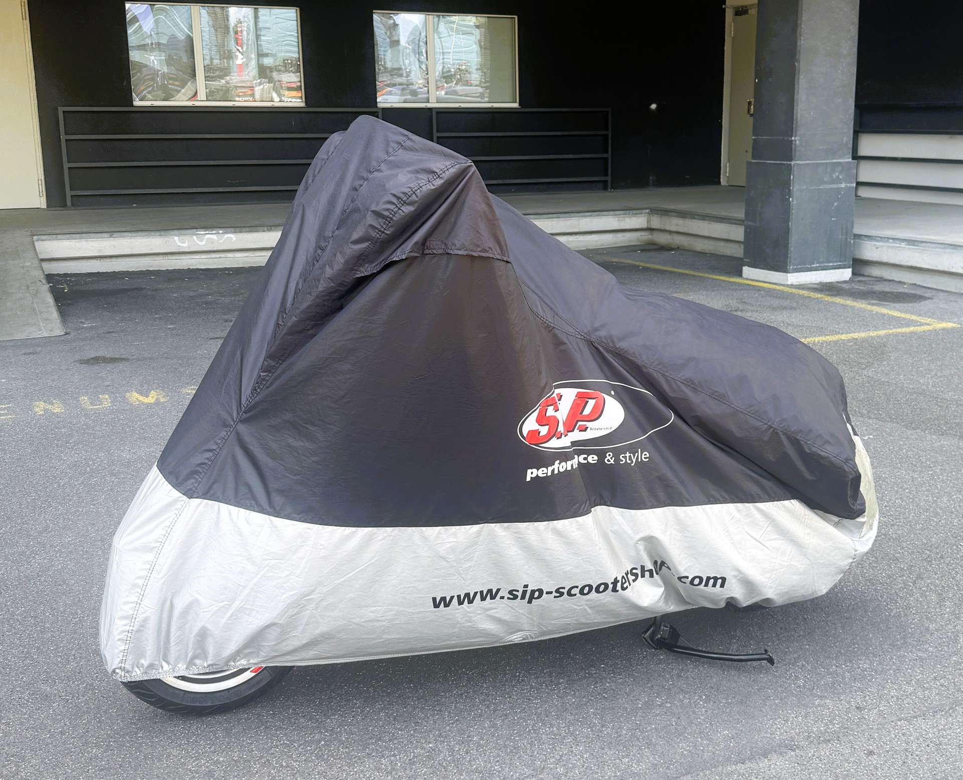 PIAGGIO Vespa 946 125 i.e. ABS Red, seltene Ausführung!-image-10