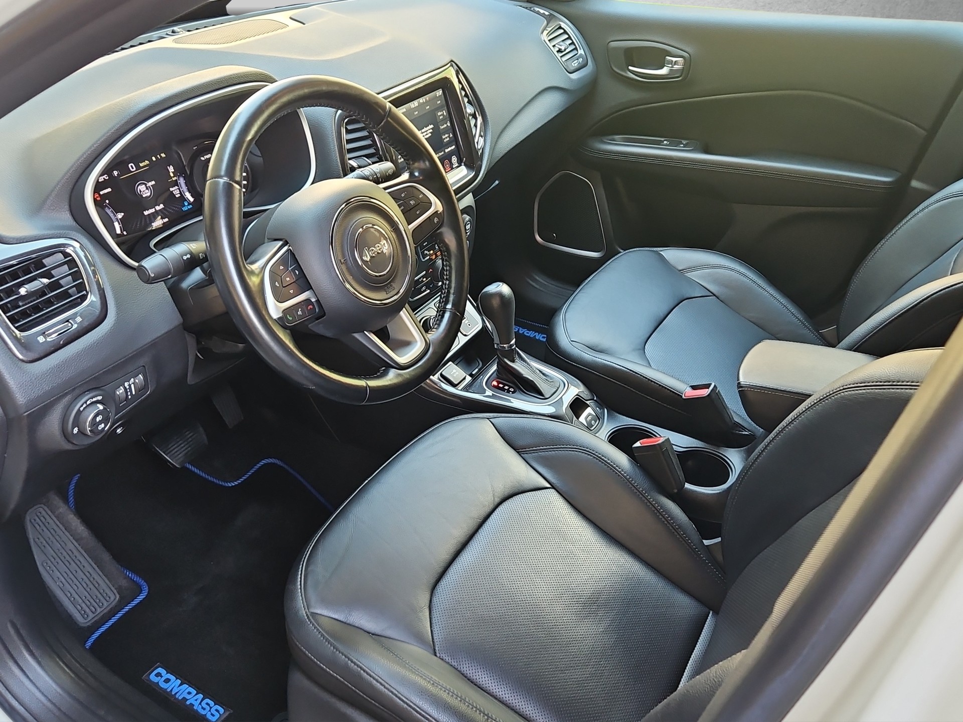 JEEP Compass 1.3 First Edition-image-9