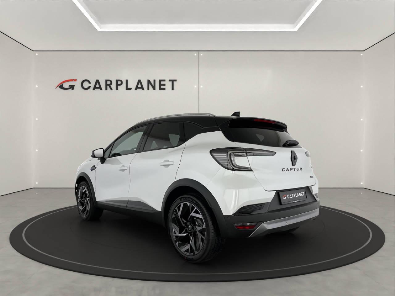 RENAULT Captur 1.8 E-Tech esprit Alpine-showroom-element-2