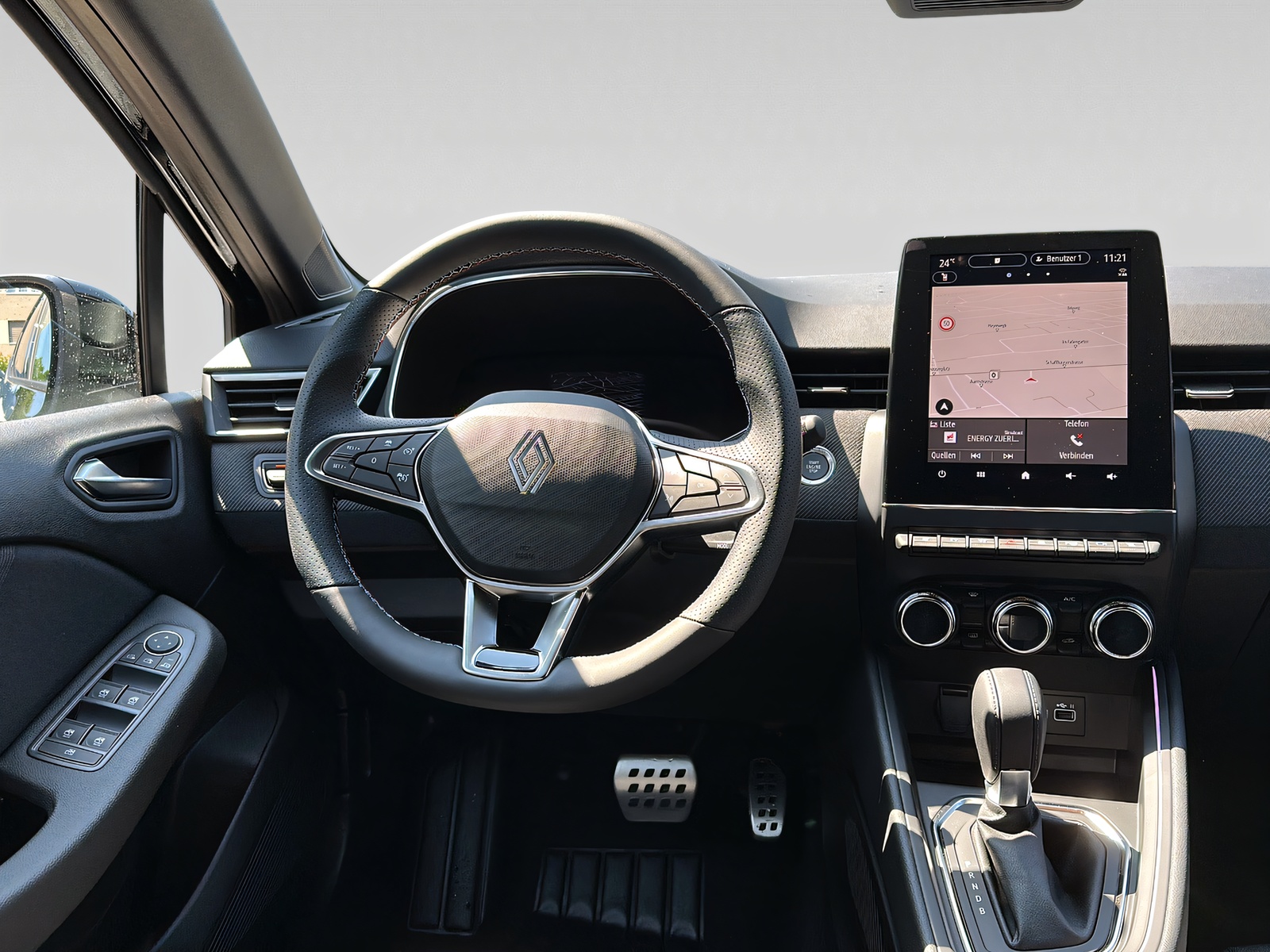 RENAULT CLIO esprit Alpine full hybrid E-Tech 145-image-3