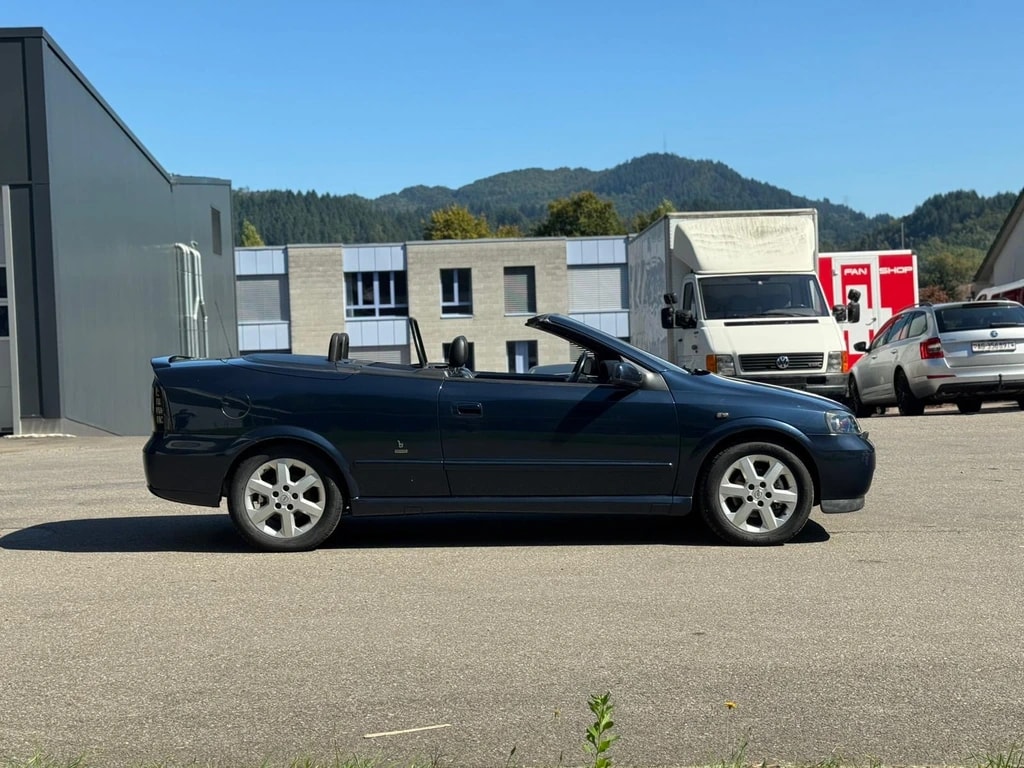 OPEL Astra Cabriolet 2.2i 16V **Frisch ab MFK & Service**-image-7