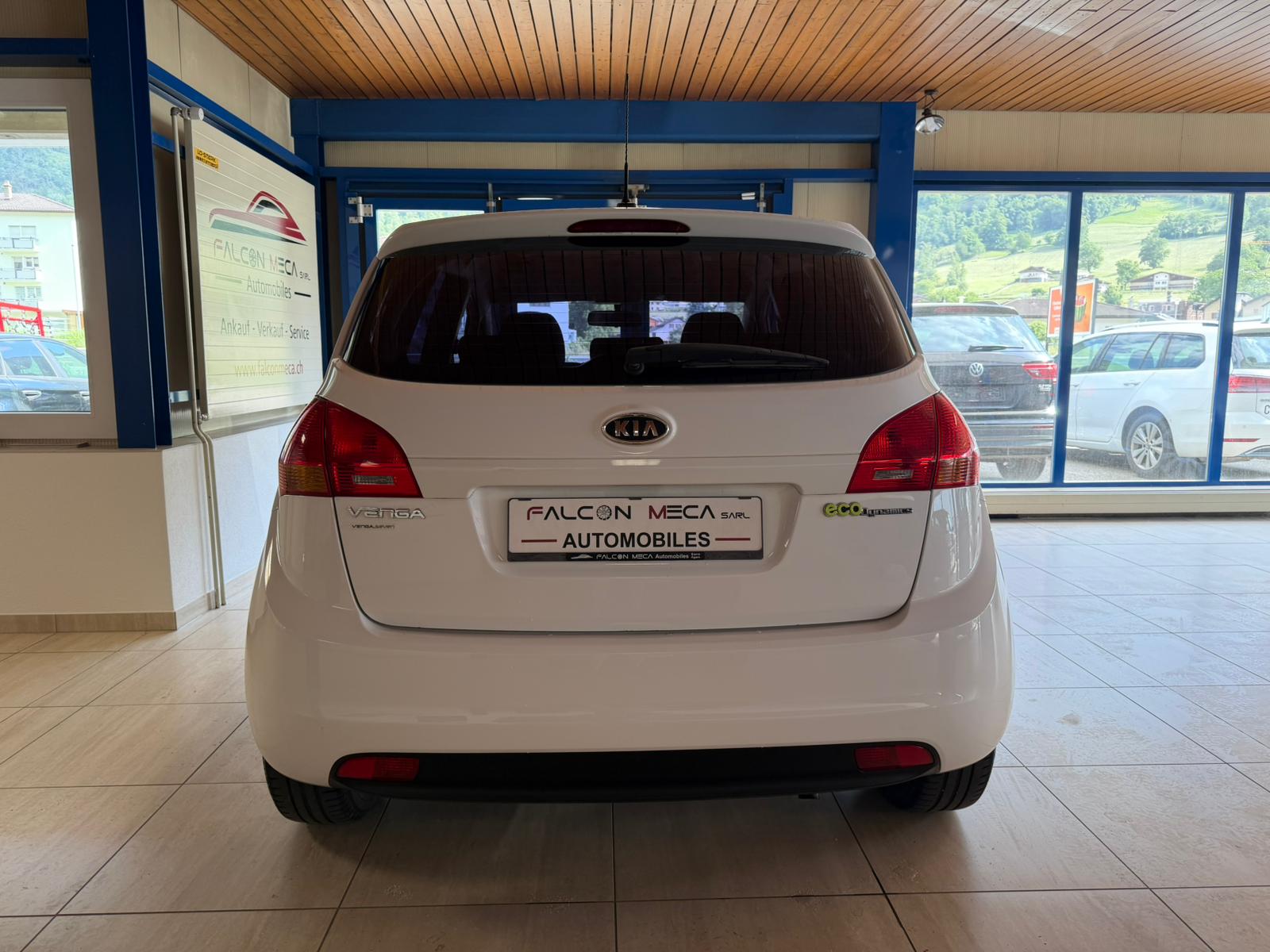 KIA Venga 1.4 CVVT Basic-image-4