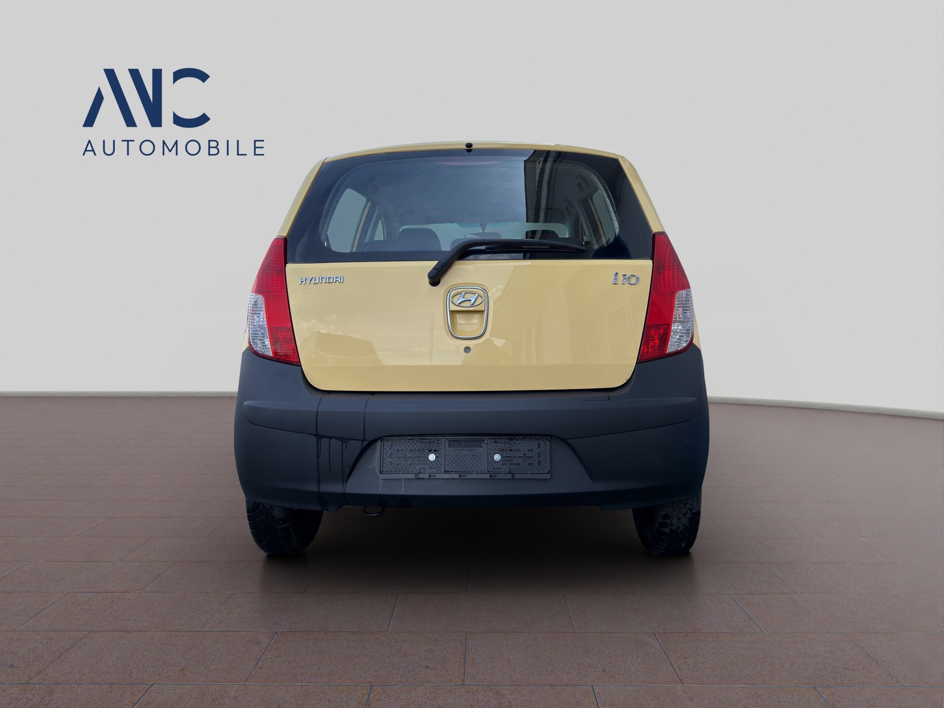 HYUNDAI i10 1.1 Style-image-5