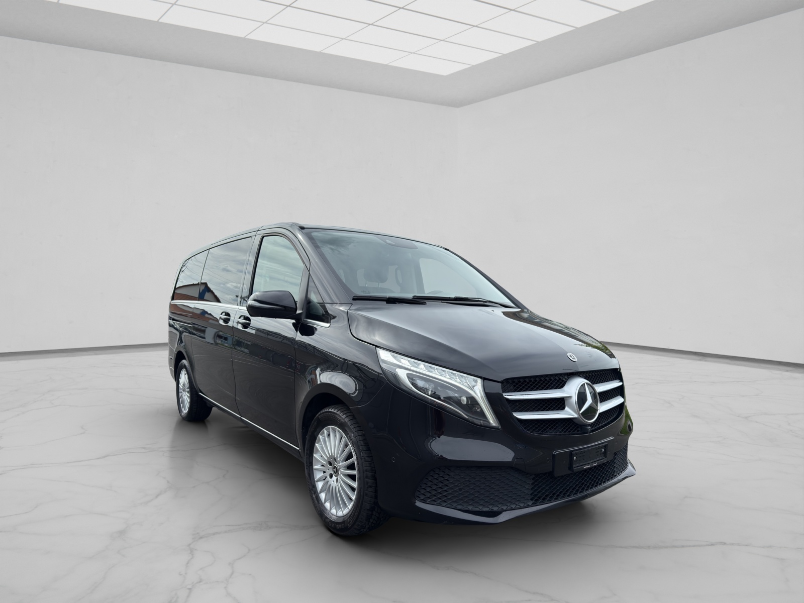 MERCEDES-BENZ V 250 d lang Avantgarde 4Matic G-Tronic-image-8