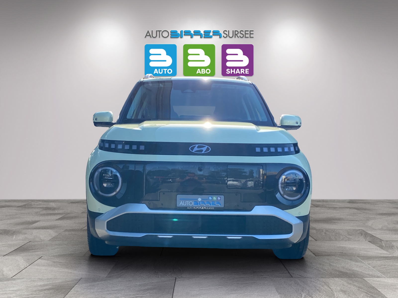 HYUNDAI Inster Electric Vertex-showroom-element-1