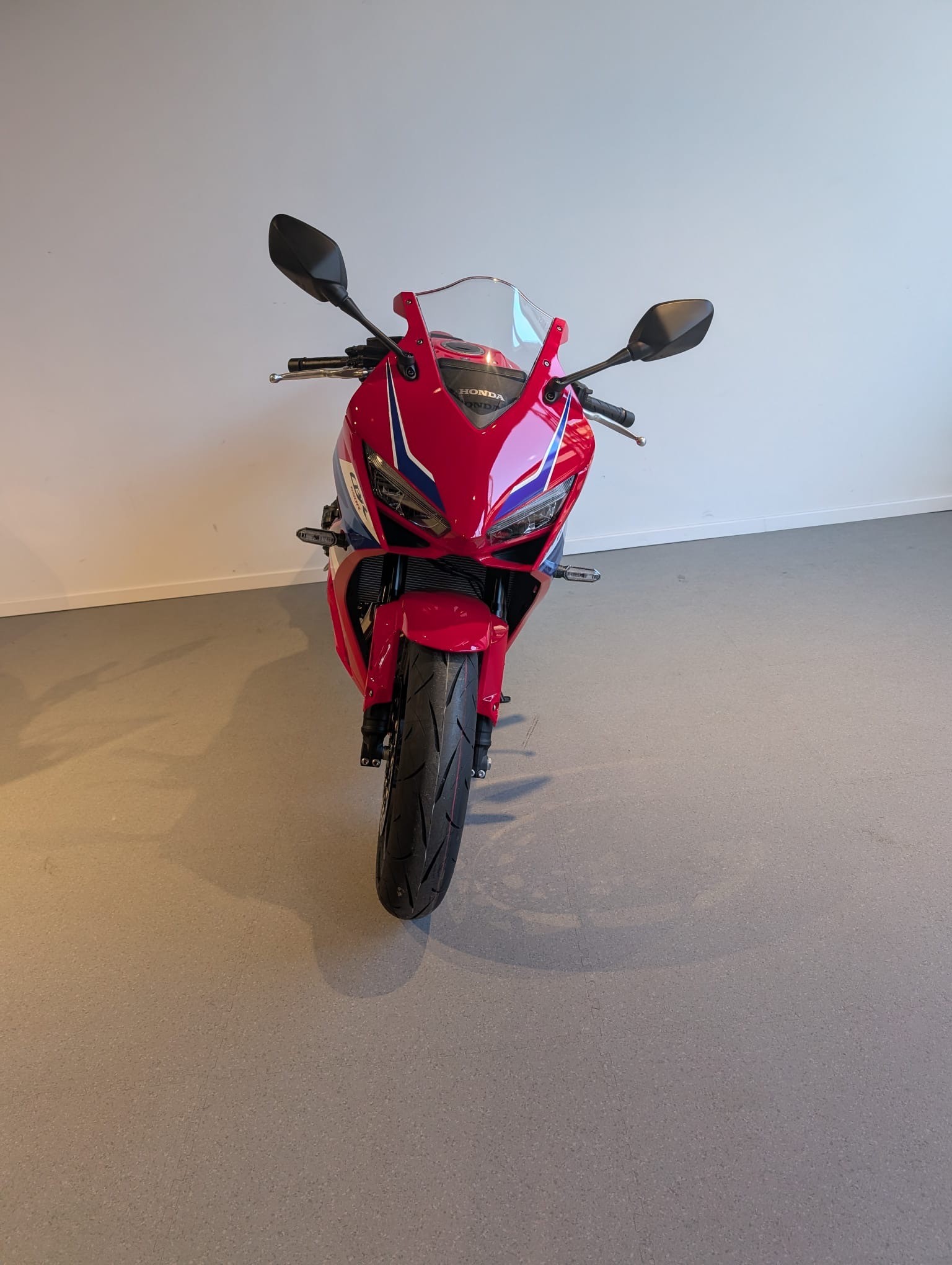 HONDA CBR 650 R E-Clutch-image-7