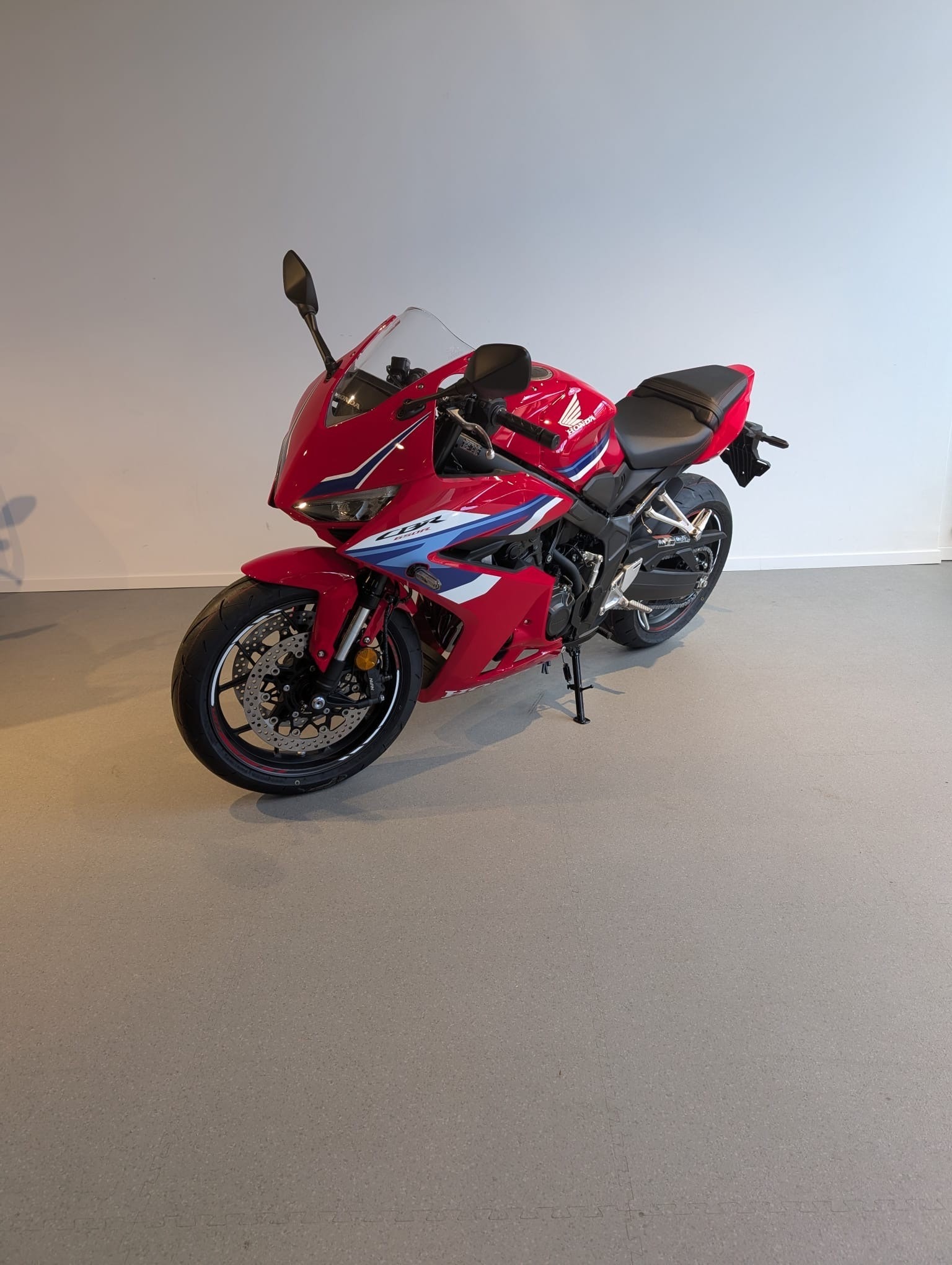 HONDA CBR 650 R E-Clutch-image-6