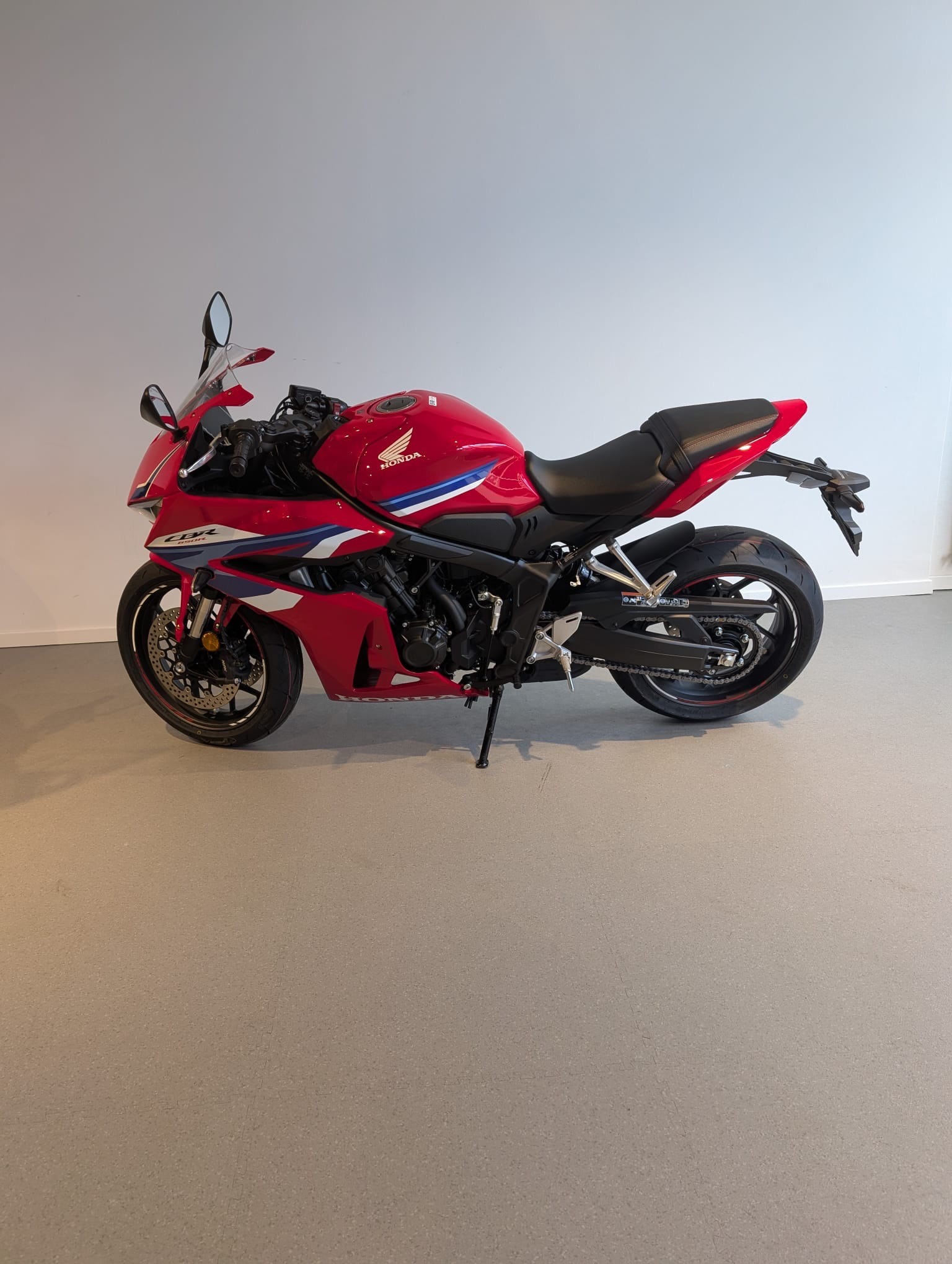 HONDA CBR 650 R E-Clutch-image-5