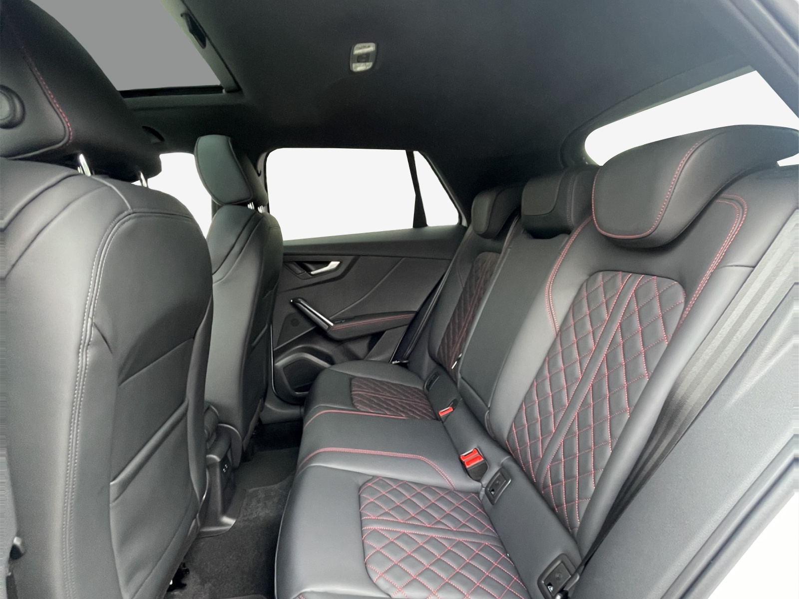 AUDI SQ2 TFSI quattro S-tronic-image-10