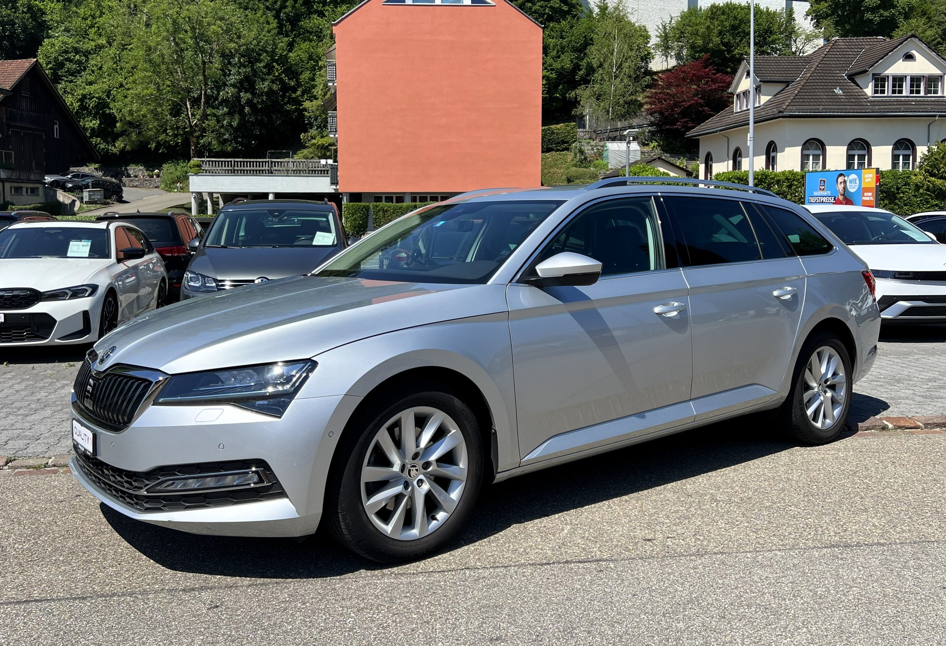 SKODA Superb Combi 2.0 TDi Style 4x4 DSG