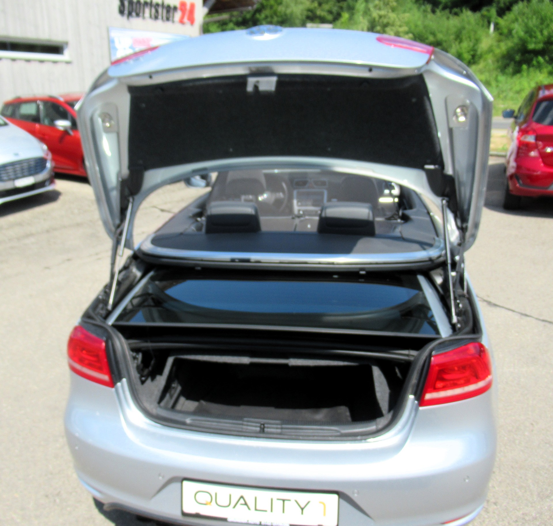 VW Eos 2.0 TSI DSG-image-7