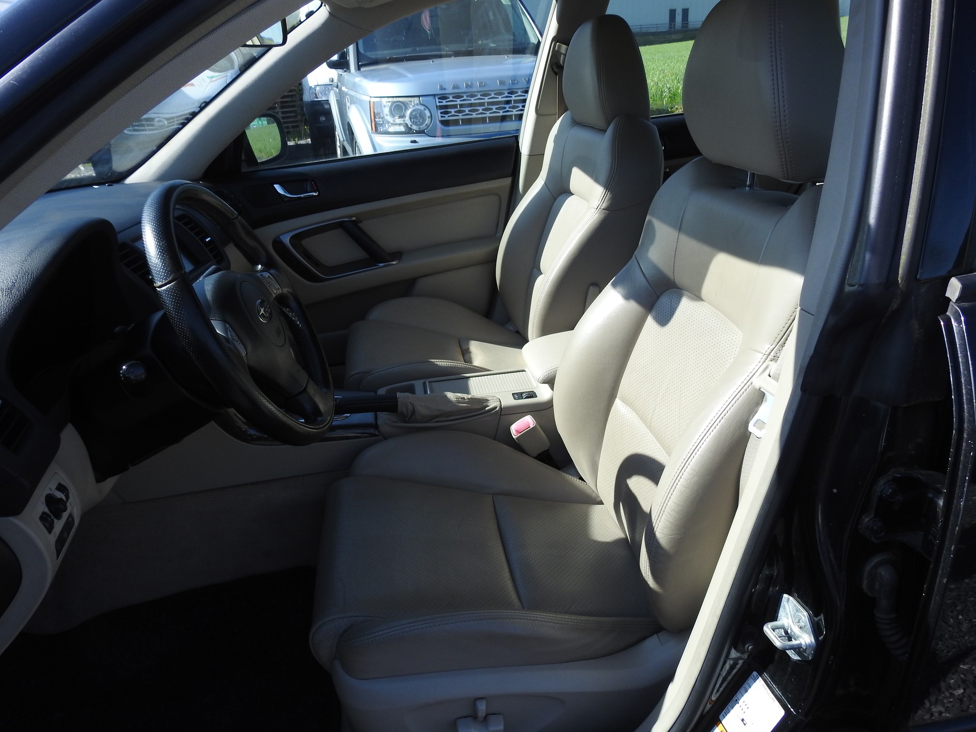 SUBARU Legacy 3.0R AWD Executive Automatic-image-13