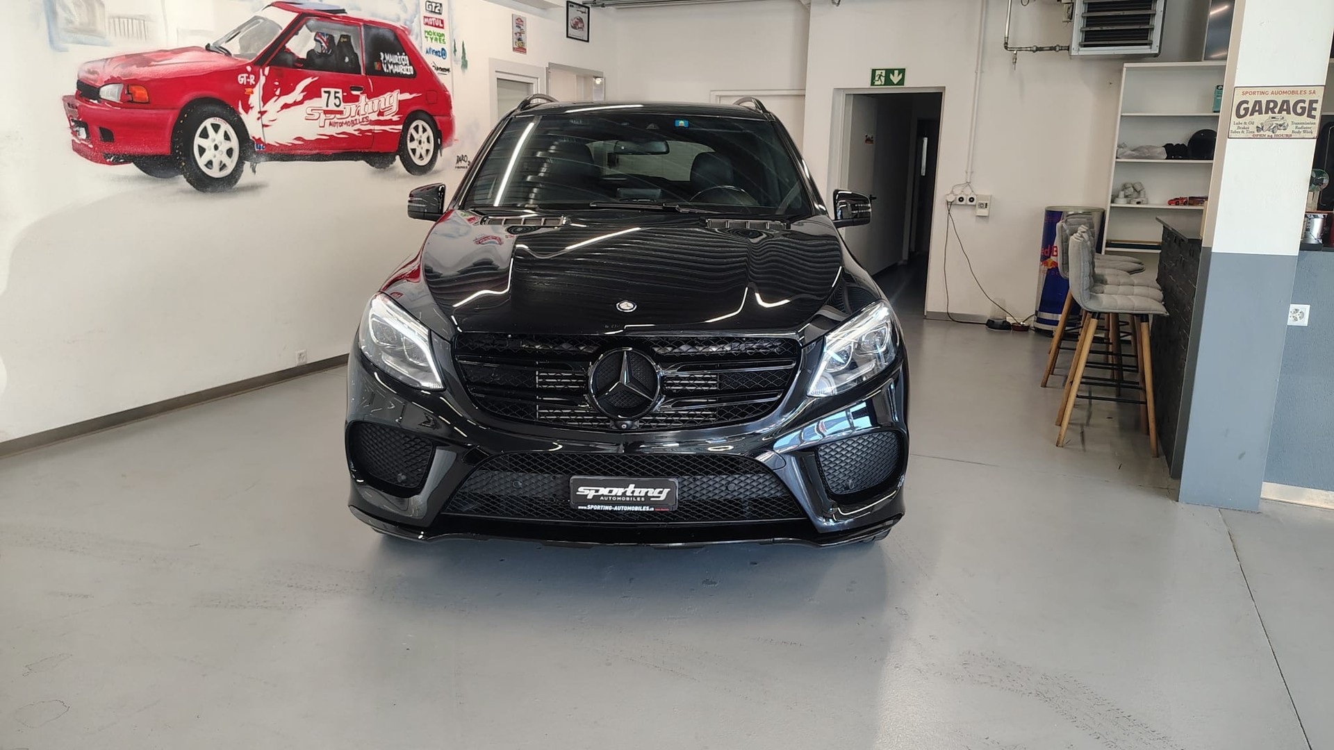 MERCEDES-BENZ GLE 250 d AMG 4Matic 9G-Tronic-showroom-element-2