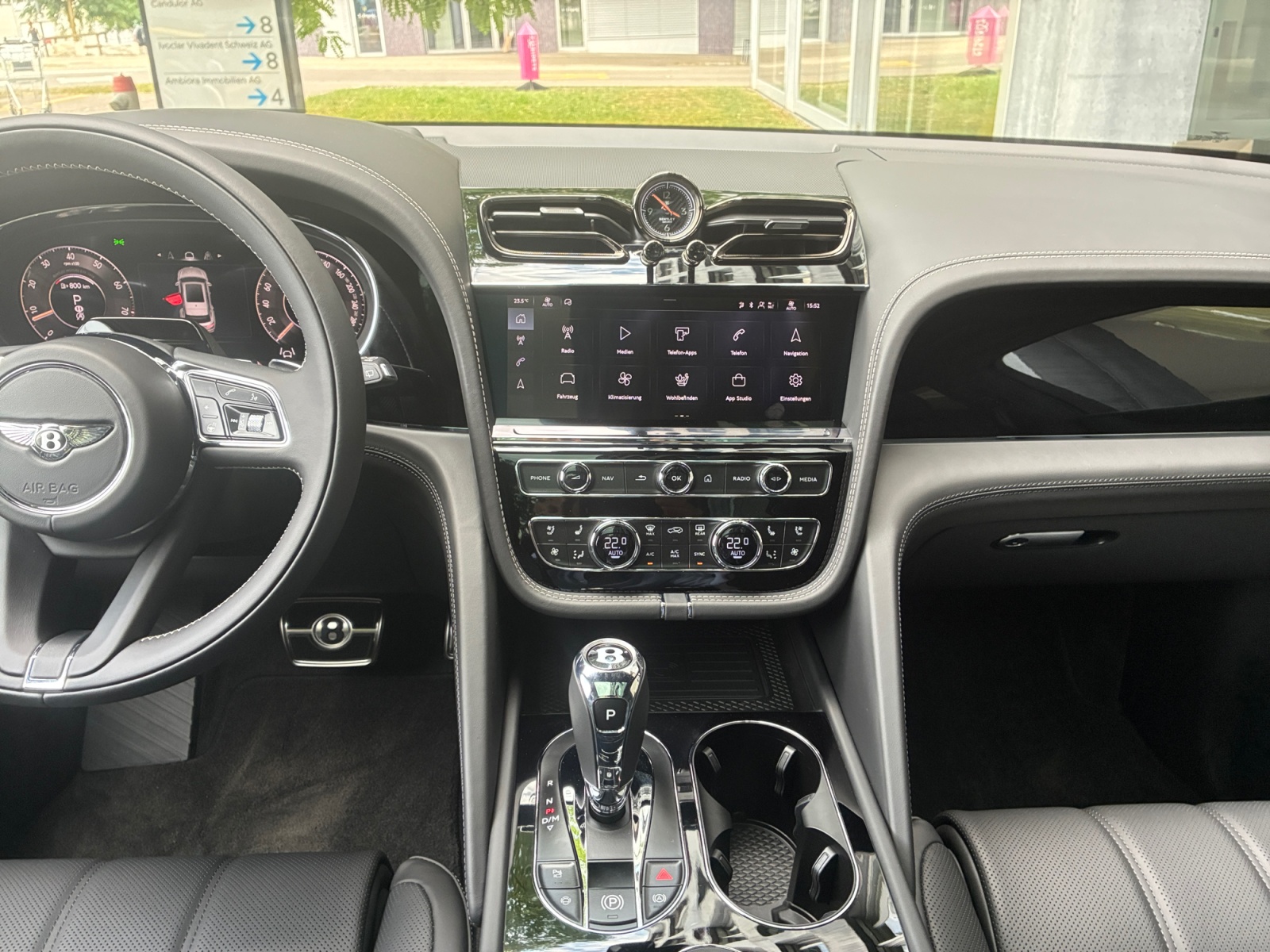 BENTLEY Bentayga Speed V8 650 PS MY 2027/ 1.9% Leasing möglich.-image-11