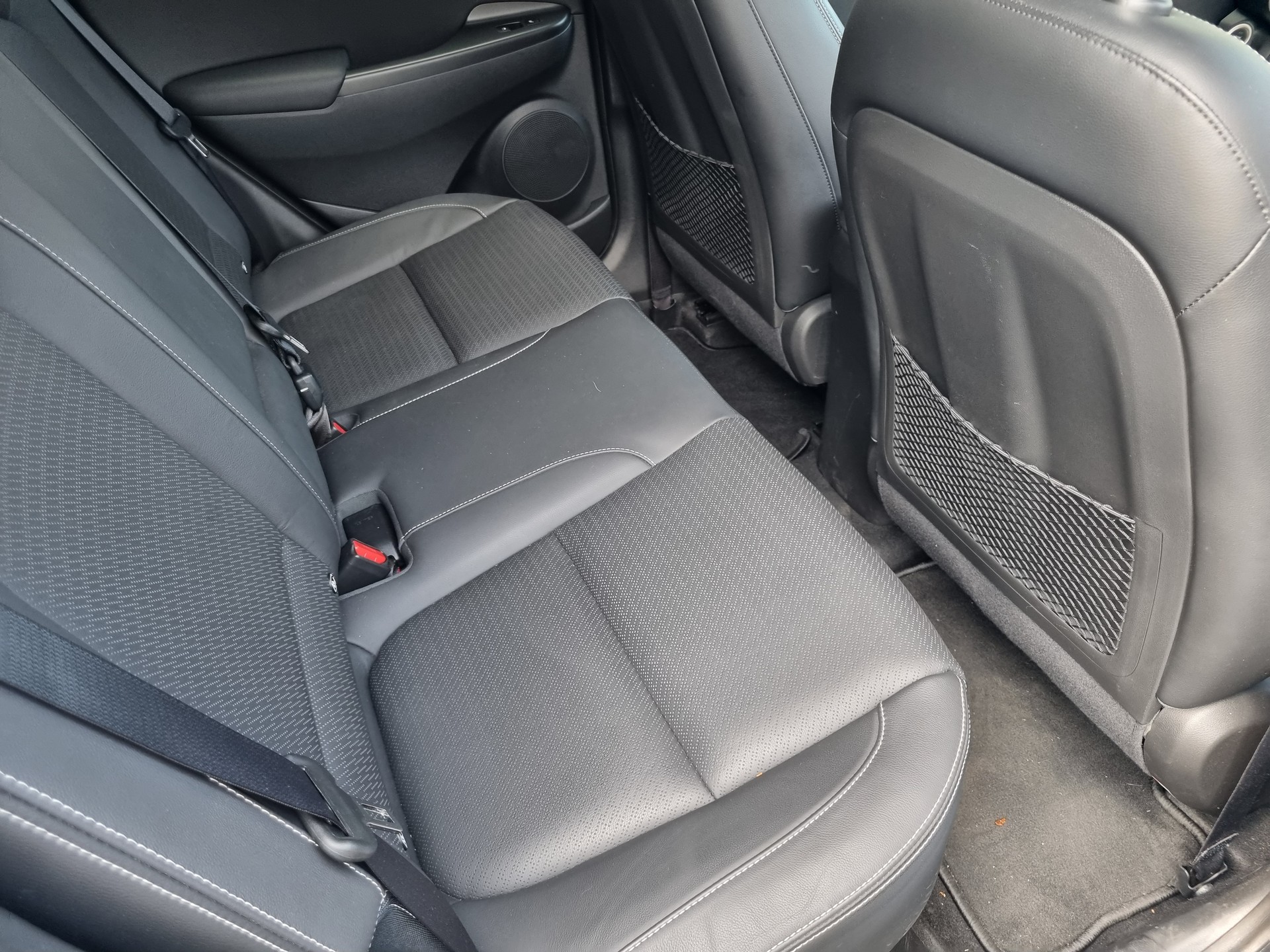 HYUNDAI Kona 1.6 GDi HEV Vertex DCT-image-11