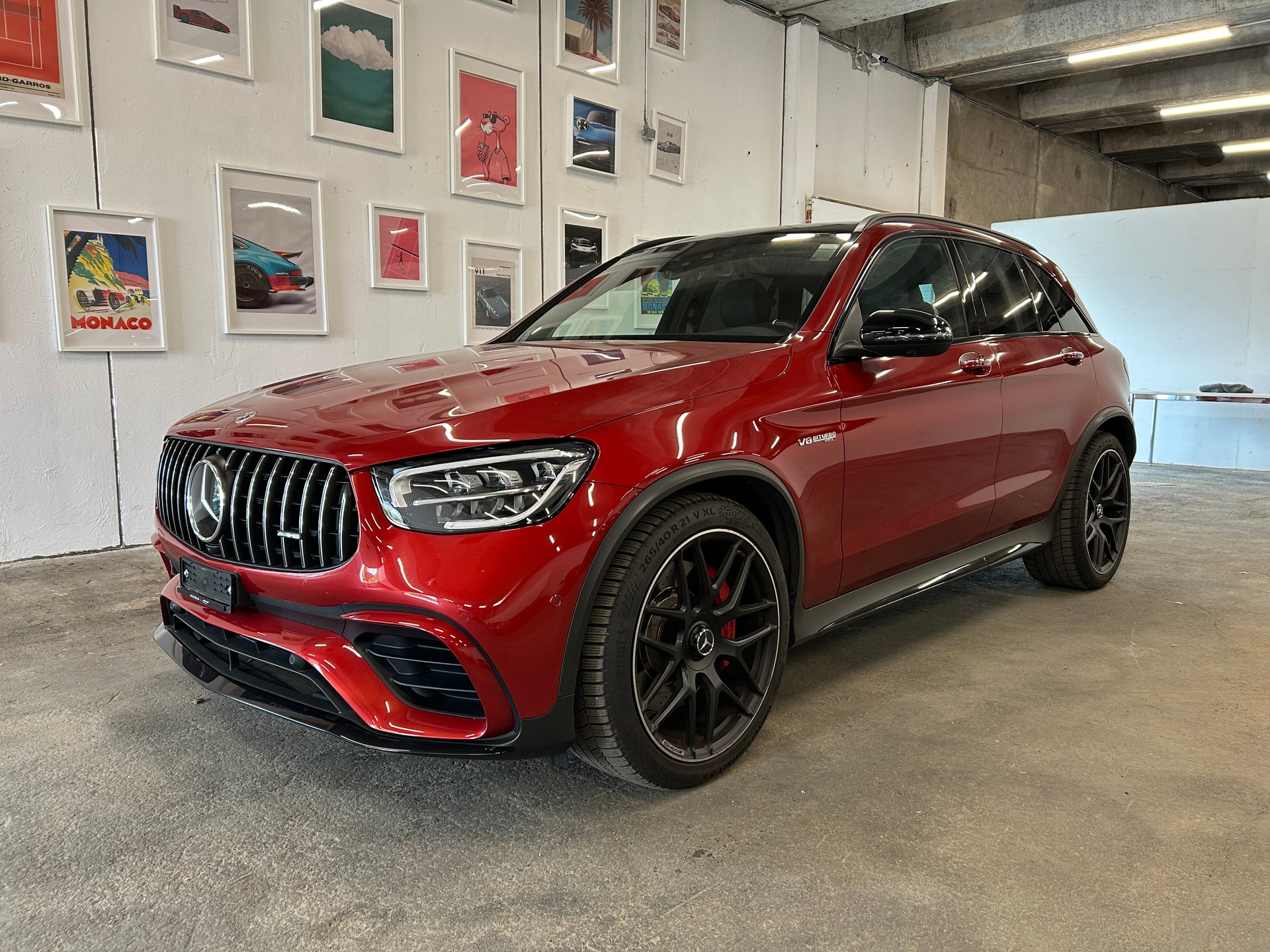 MERCEDES-BENZ GLC 63 S AMG 4Matic 9G-Tronic-showroom-element-1