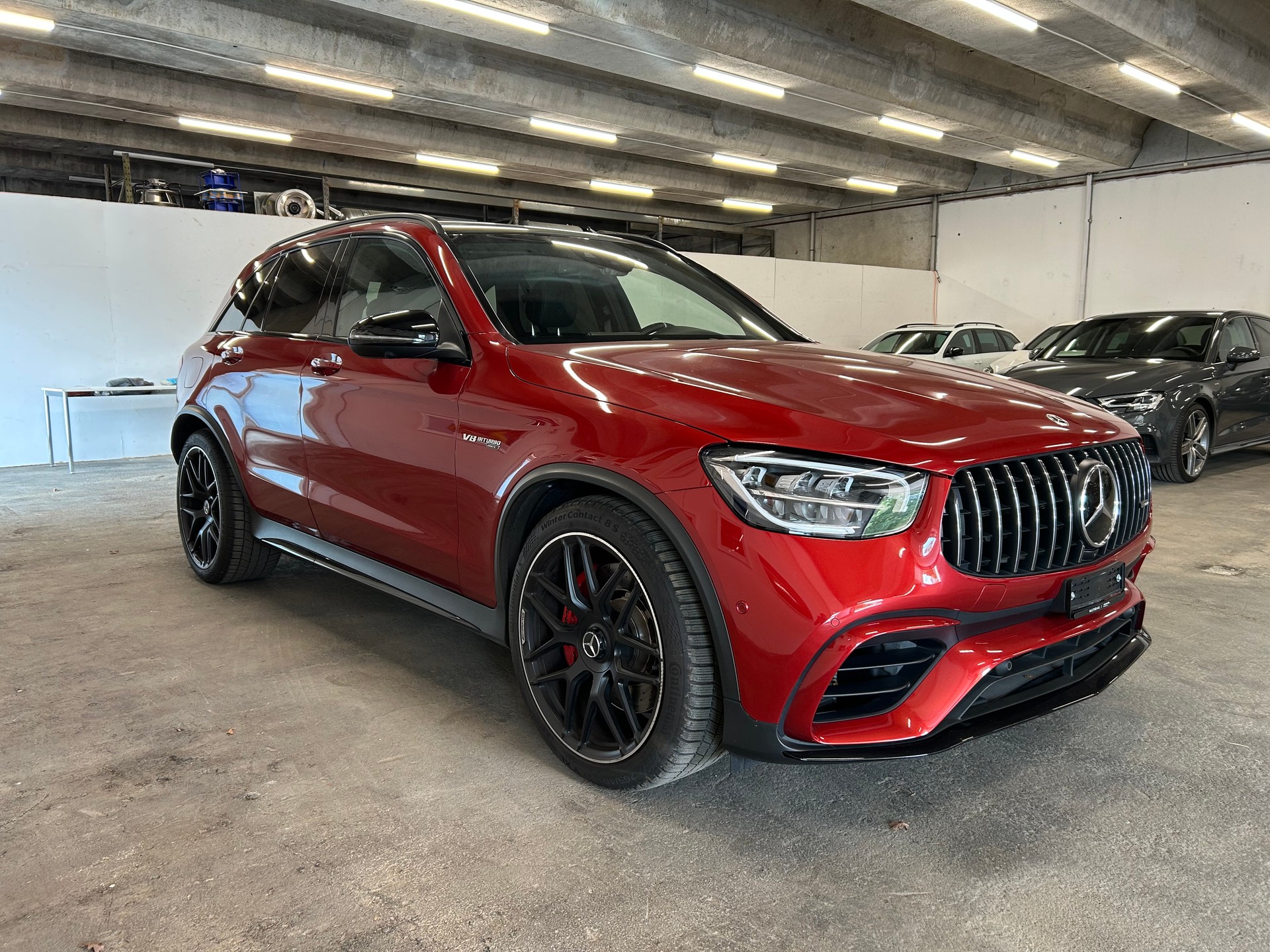 MERCEDES-BENZ GLC 63 S AMG 4Matic 9G-Tronic-showroom-element-2