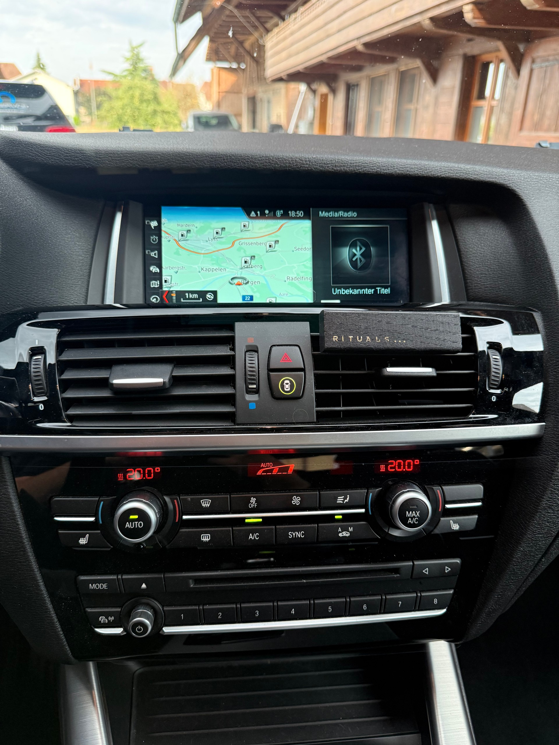 BMW X4 M 40i Steptronic-image-12