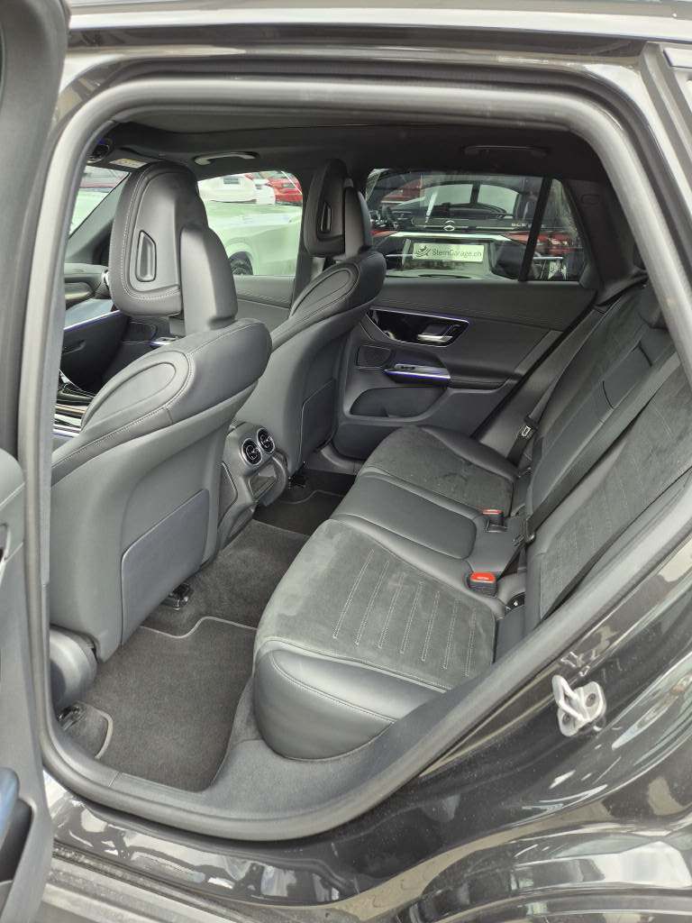 MERCEDES-BENZ GLC 400 e 4Matic AMG Line-image-4