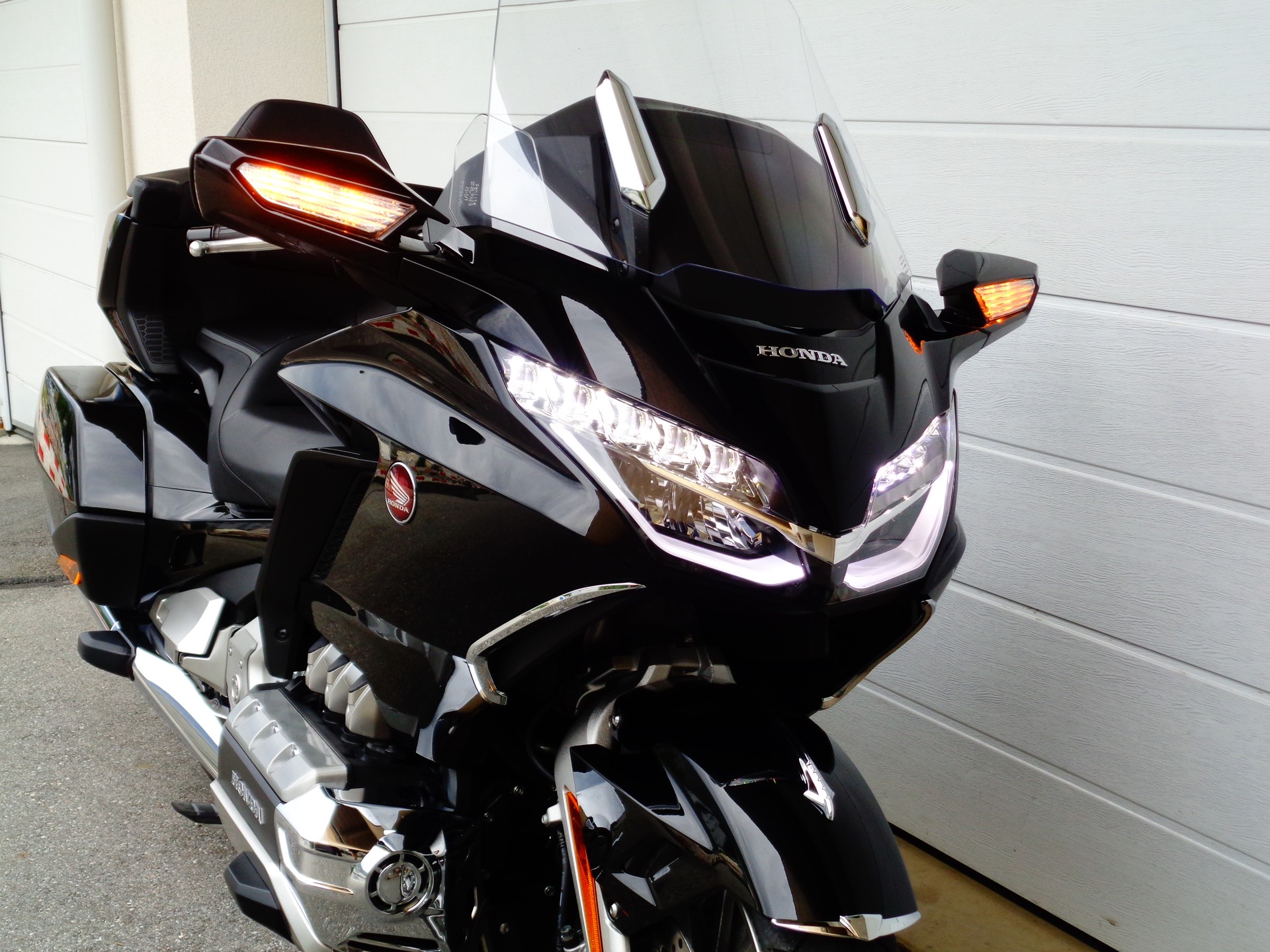 HONDA GL 1800 DA DCT Goldwing Tour-image-0