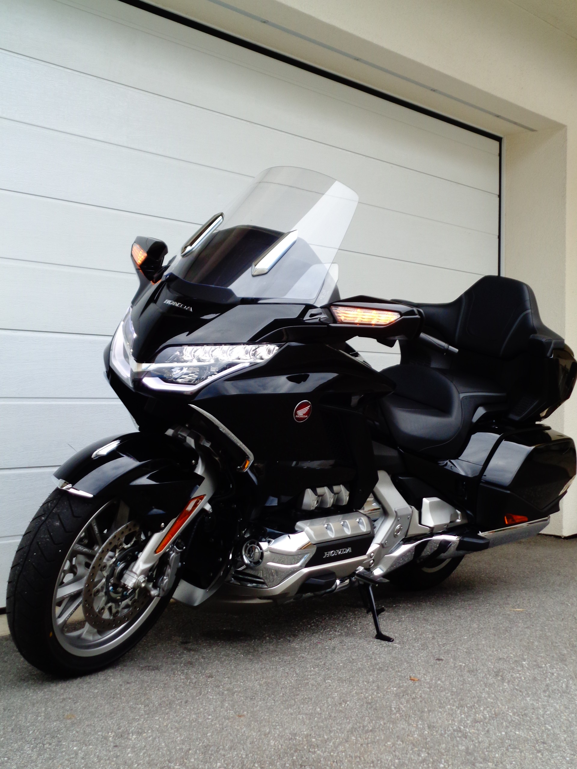 HONDA GL 1800 DA DCT Goldwing Tour-image-8