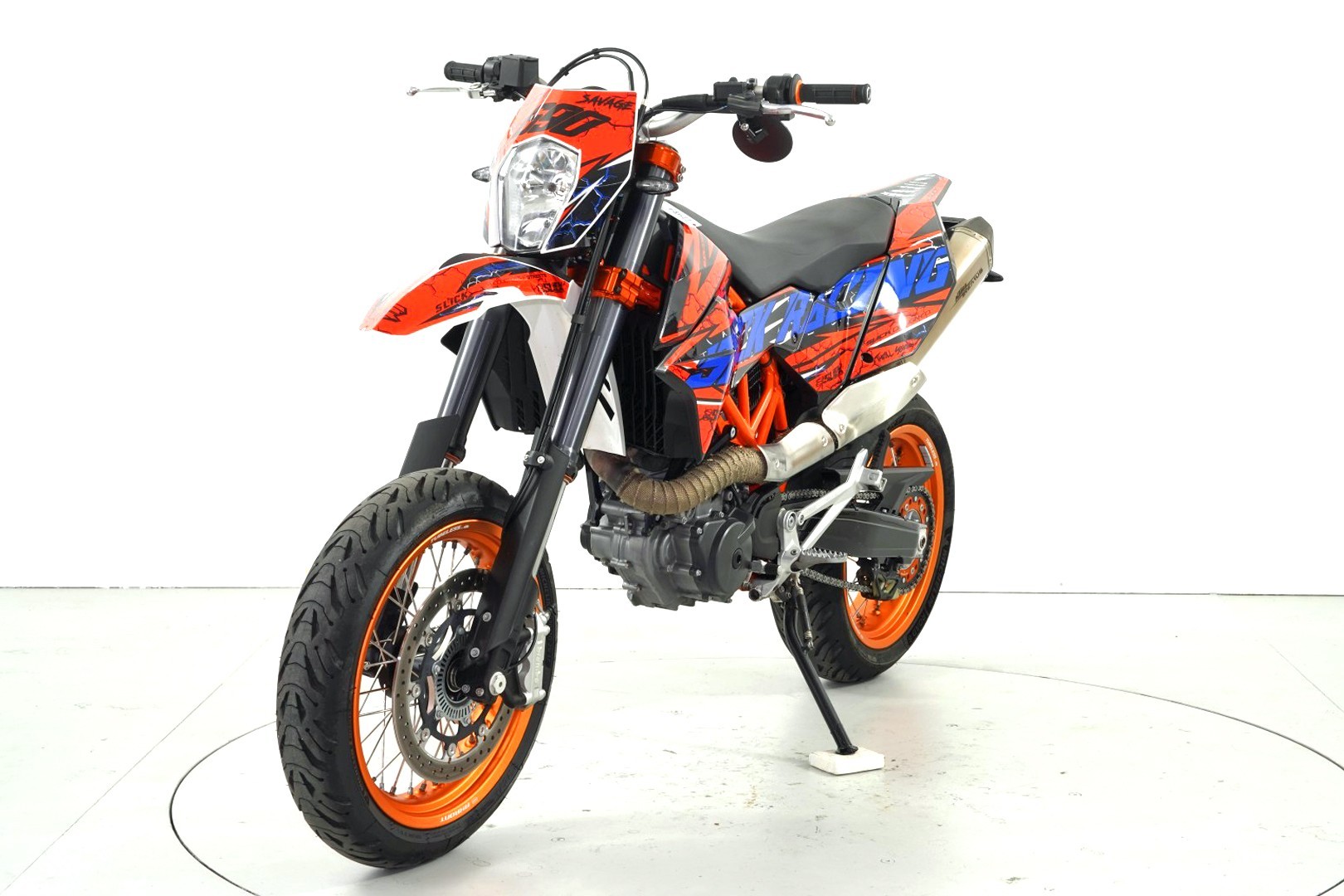 KTM 690 SMC R ABS-image-2