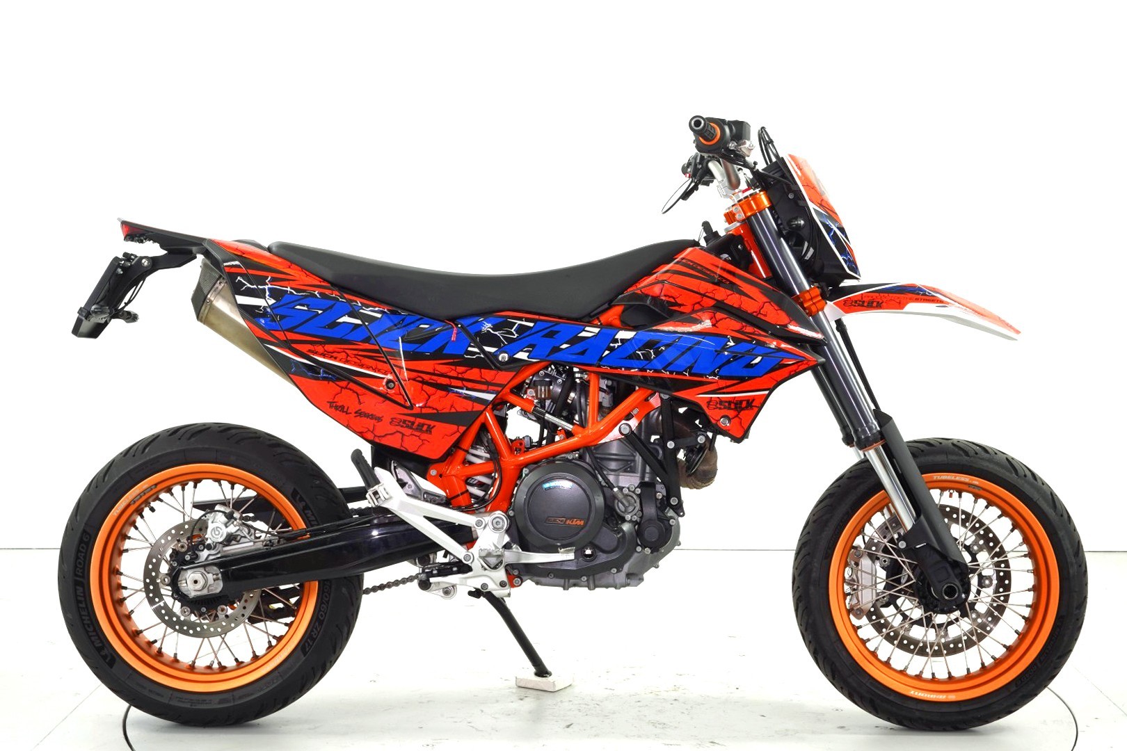 KTM 690 SMC R ABS-image-3