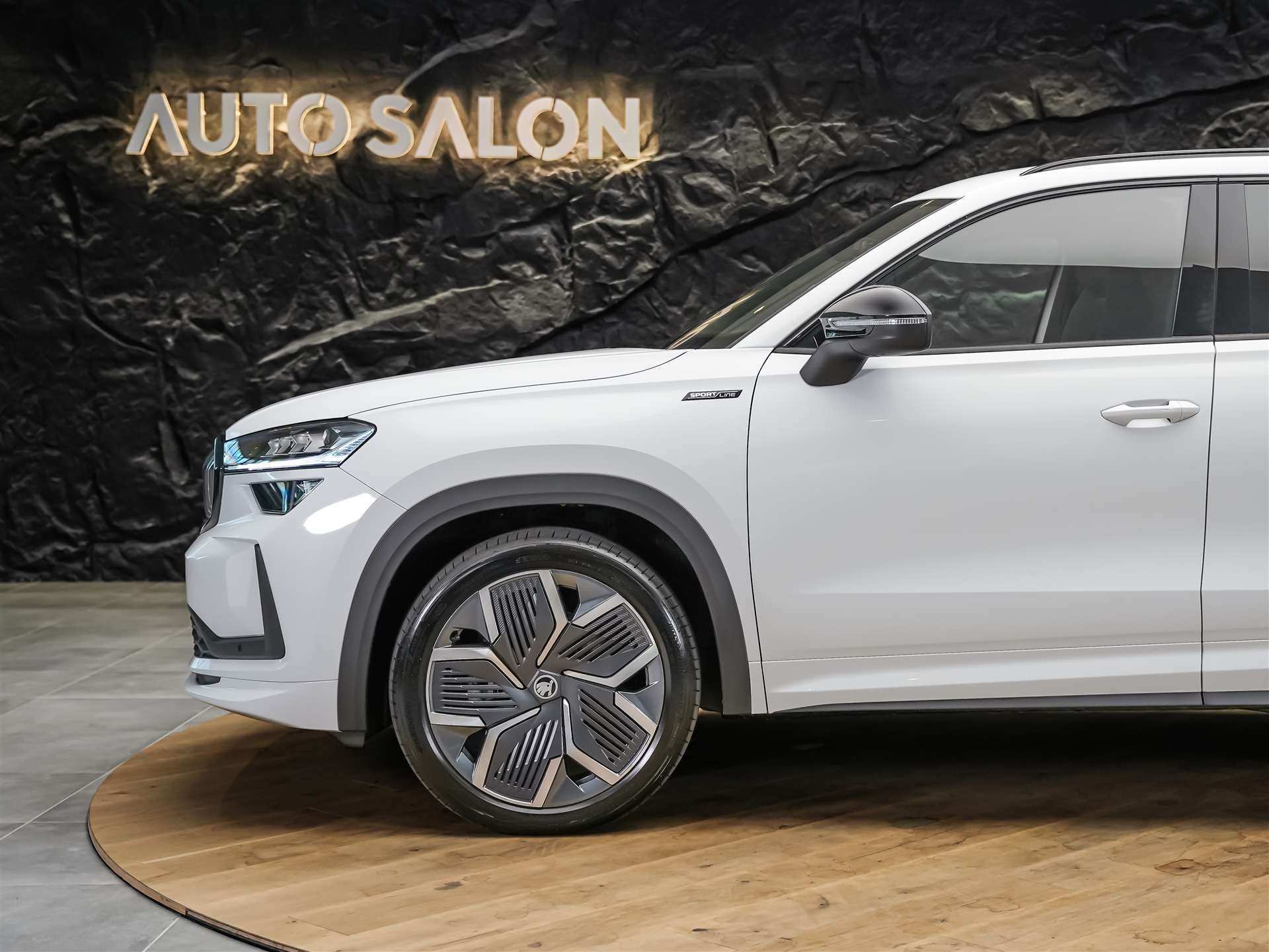 SKODA Kodiaq 2.0 TDI Sportline 4x4 *Werksgarantie*Matrix LED*AHK*-image-15