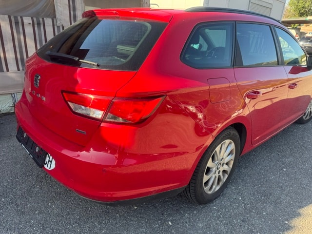 SEAT Leon ST 1.6 TDI Style 4Drive-image-14