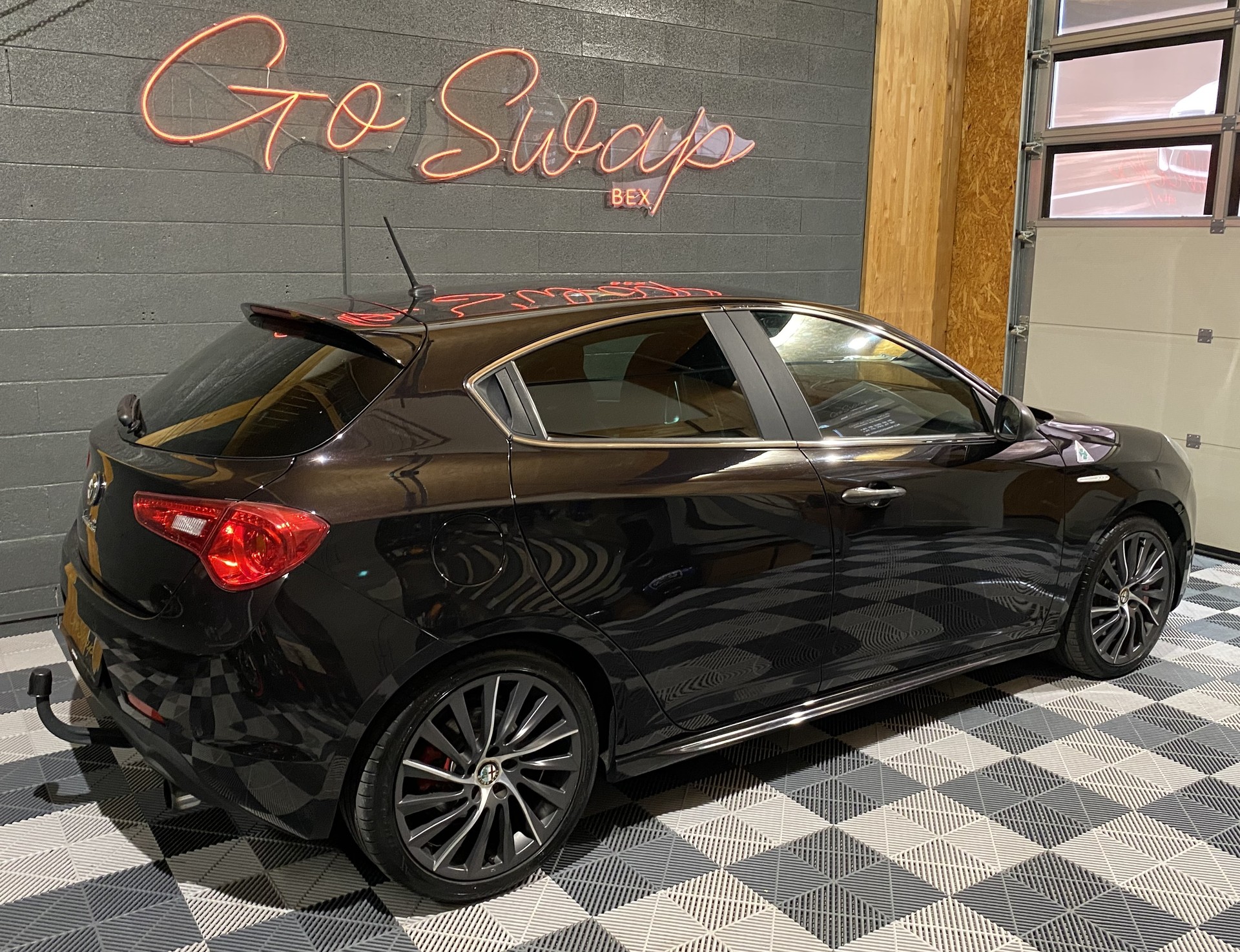 ALFA ROMEO Giulietta 1750 TBi Quadrifoglio Verde TCT-showroom-element-3