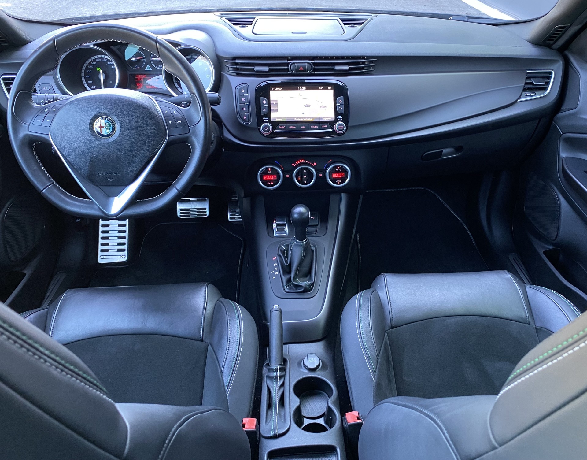 ALFA ROMEO Giulietta 1750 TBi Quadrifoglio Verde TCT-image-20