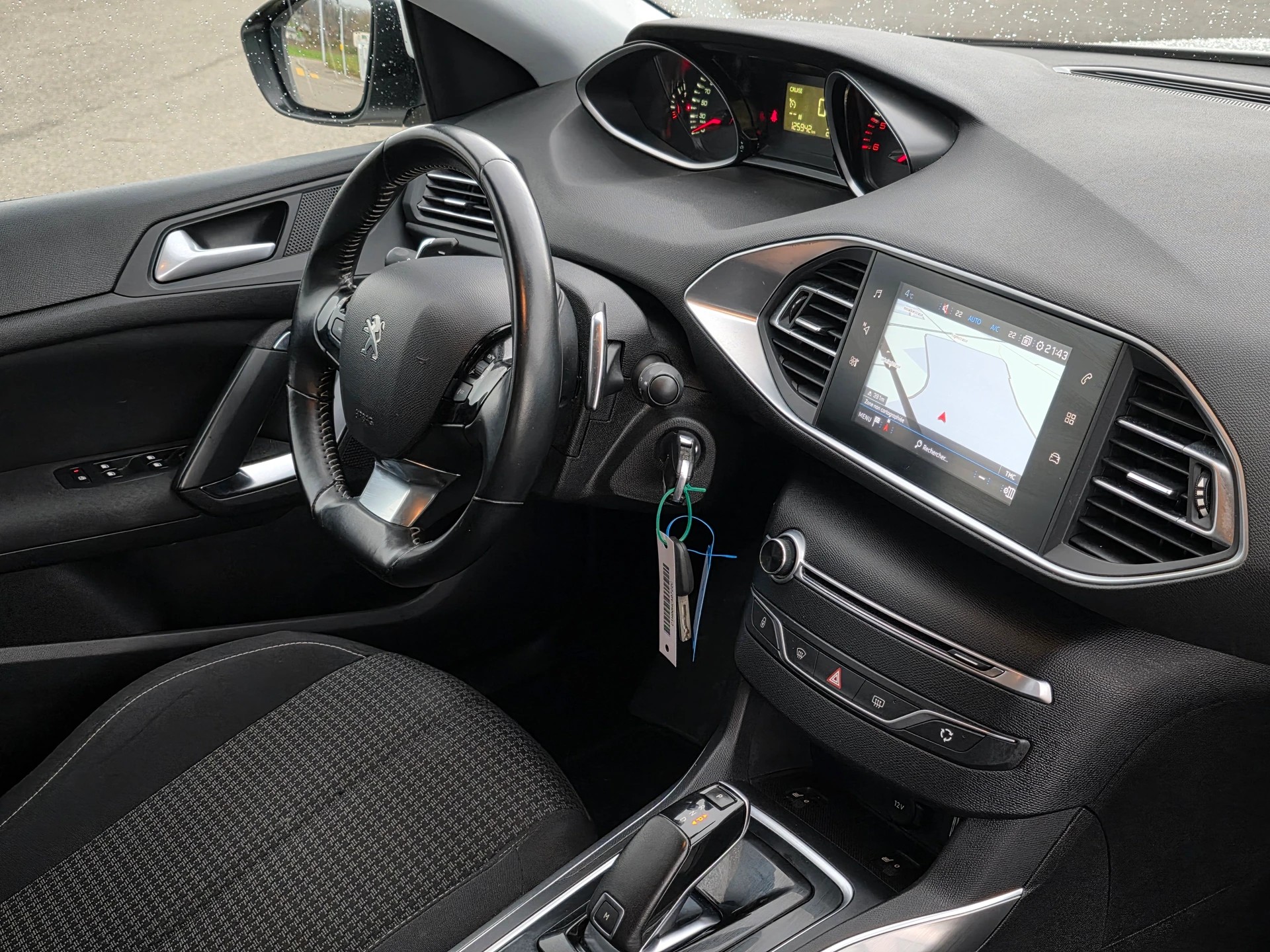PEUGEOT 308 SW 1.5 BlueHDI Business Line EAT8 * Ab MFK 2026 * Frisch ab Service inkl. ZR + WP *-image-13