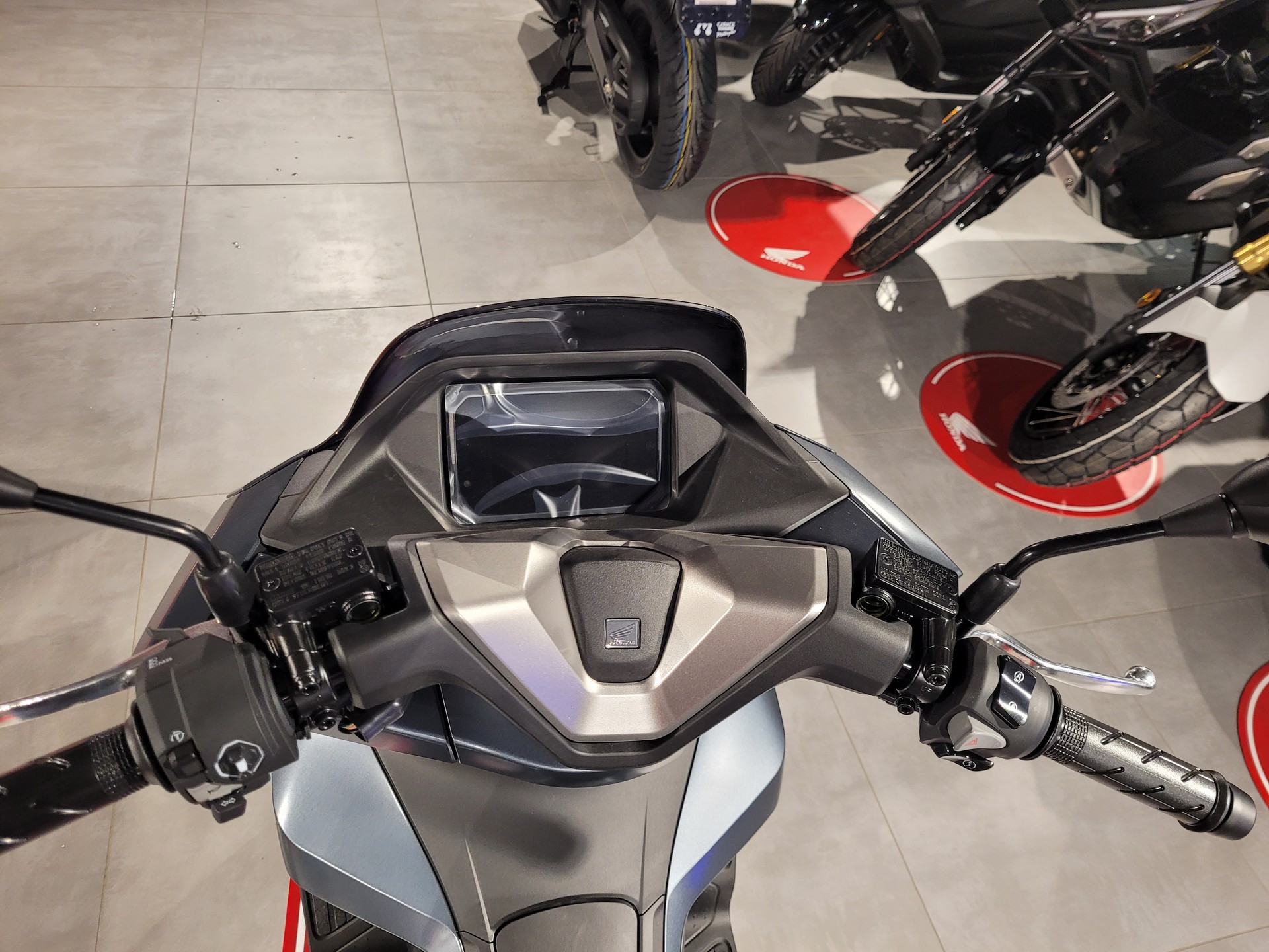 HONDA PCX 125 DX TFT. connectivity-image-5