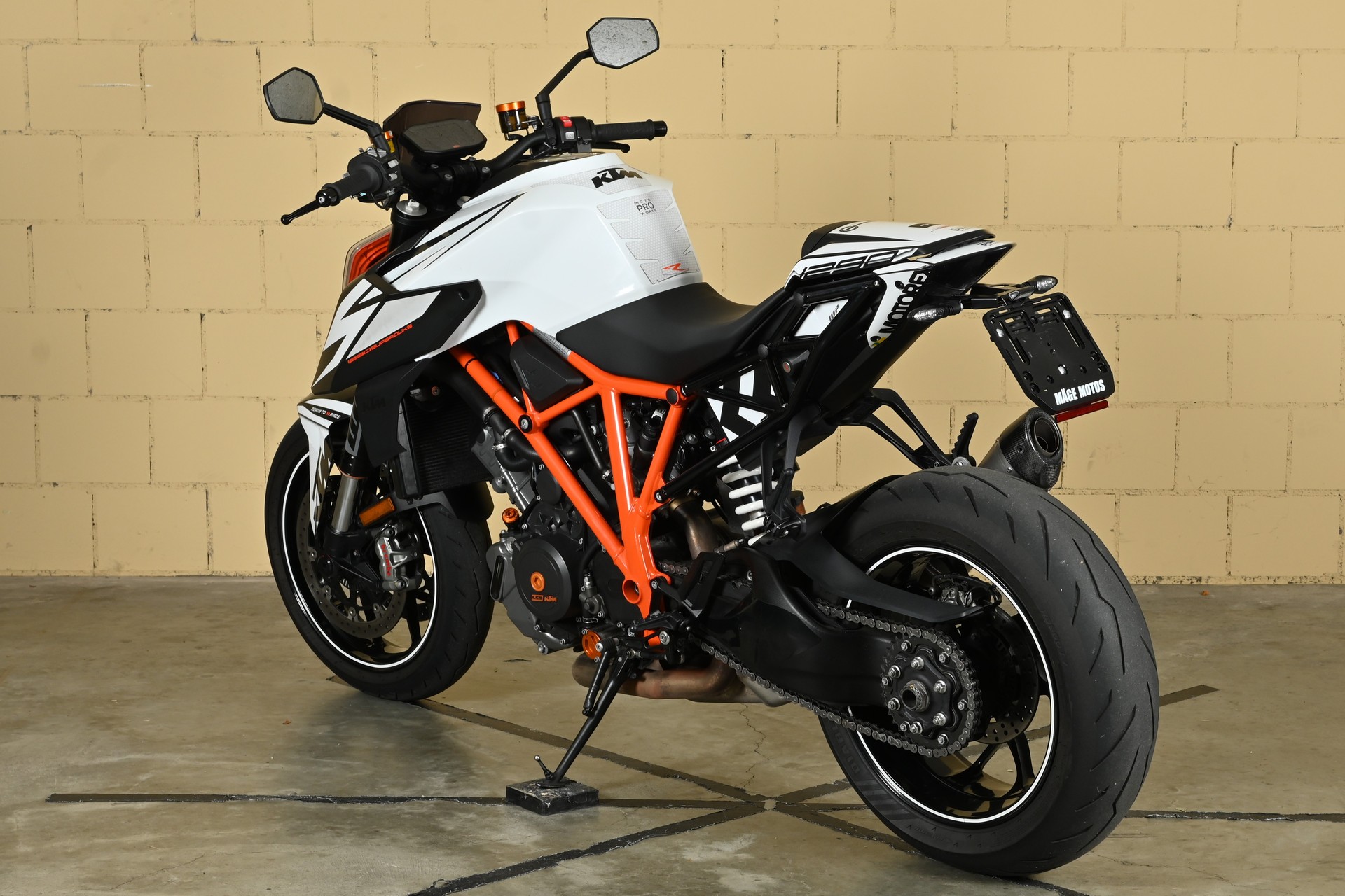 KTM 1290 Super Duke R-image-5