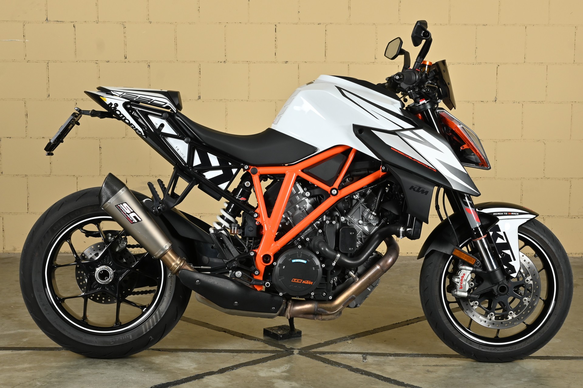KTM 1290 Super Duke R-image-7