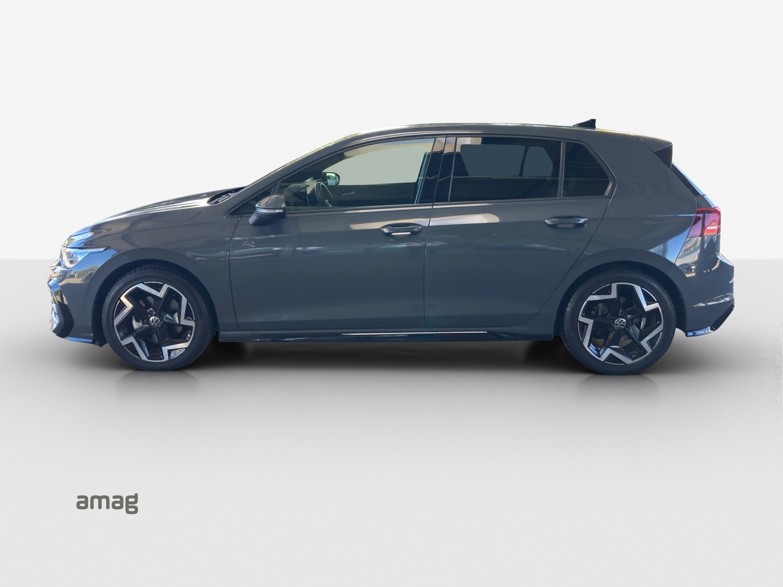 VW Golf 1.5 e TSI mHEV R-Line DSG-showroom-element-1