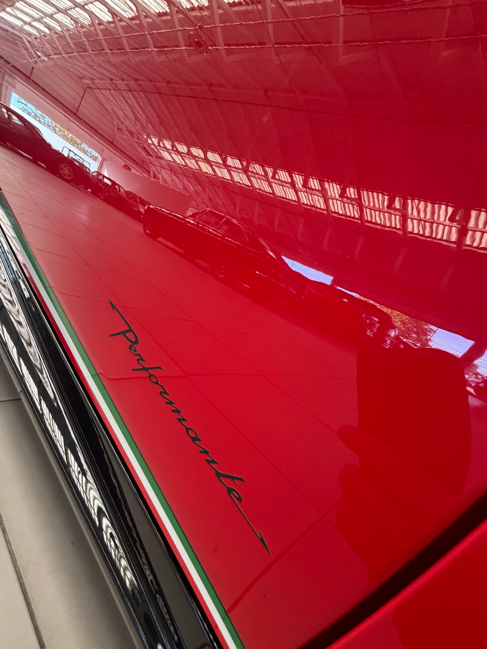 LAMBORGHINI Huracan LP640-4 Spyder Performante DCT-image-8