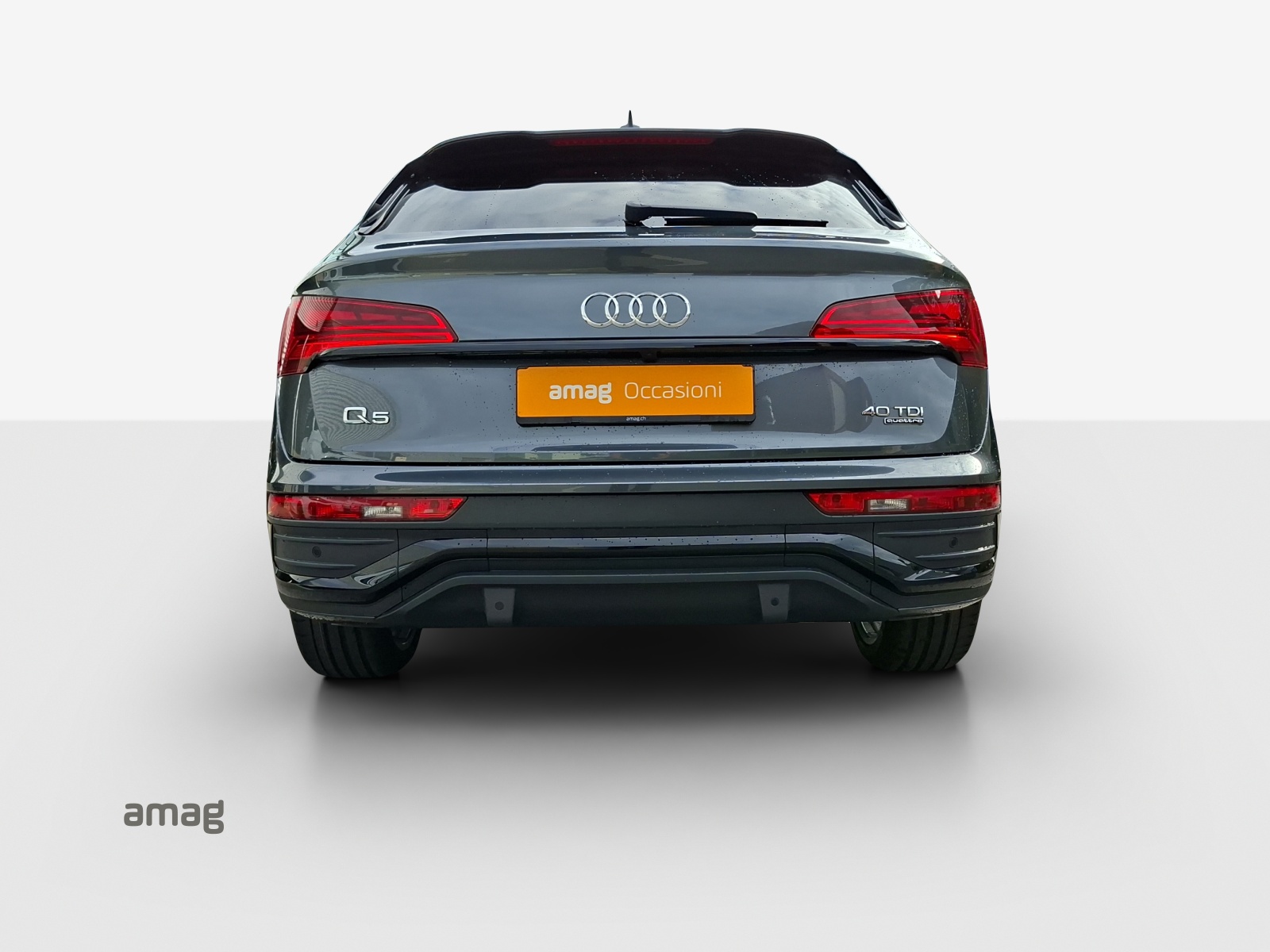 AUDI Q5 Sportback 40 TDI Blackedition quattro S-tronic-showroom-element-3