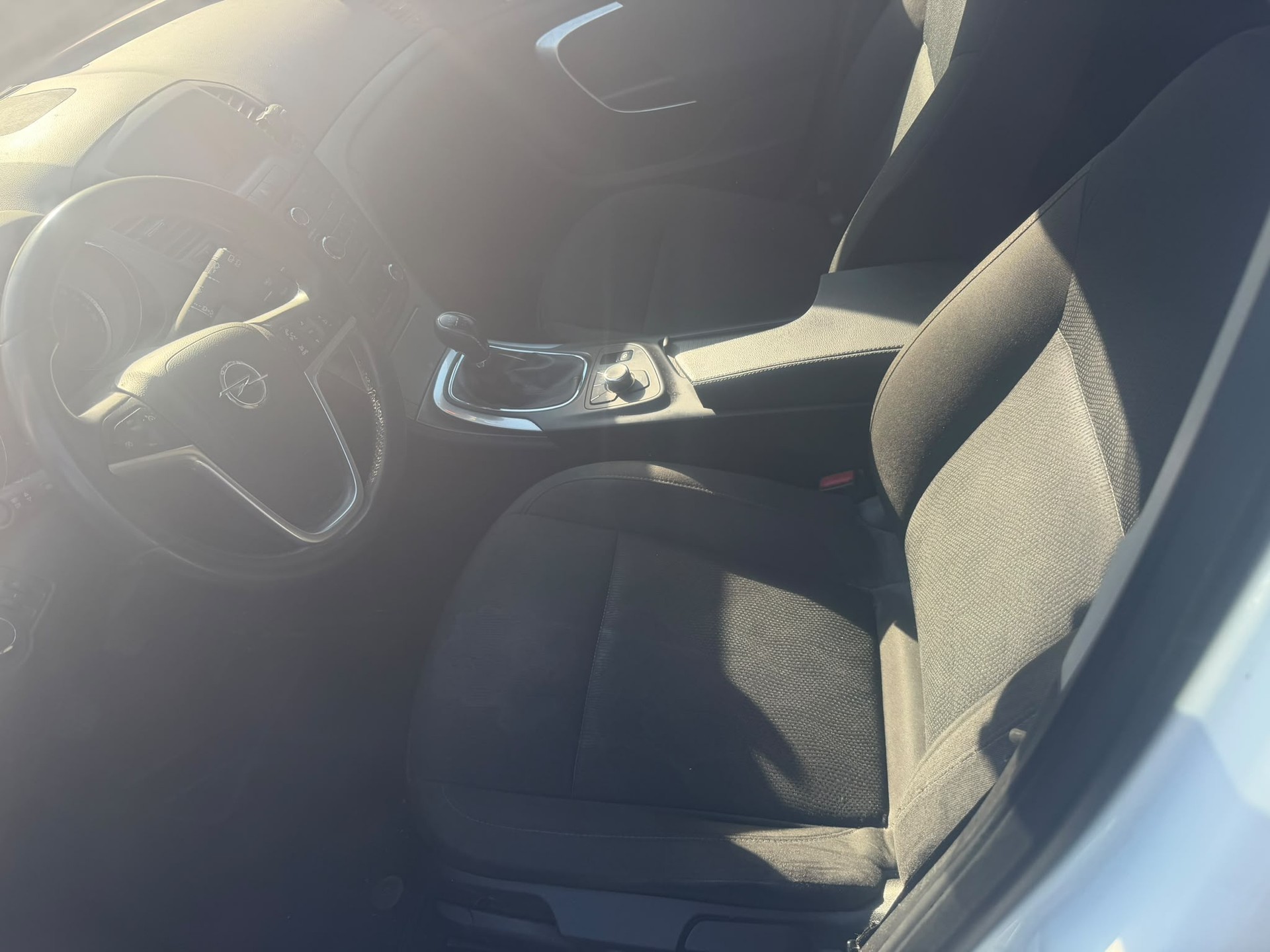 OPEL Insignia Sports Tourer 2.0 CDTI Edition-image-5