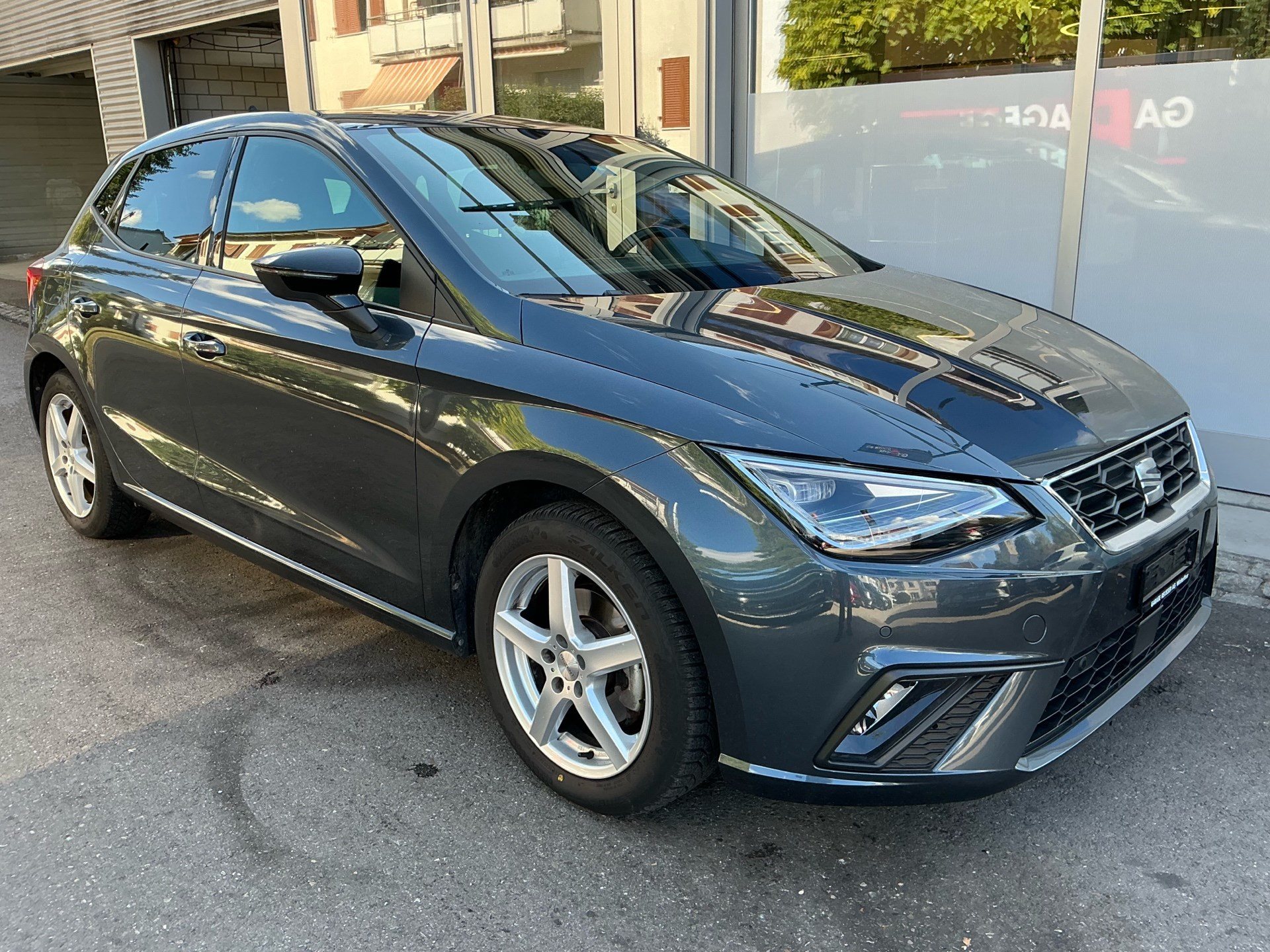SEAT Ibiza 1.5 TSI DSG FR *** 5 JAHRE SEAT WERKSGARANTIE ***-showroom-element-2
