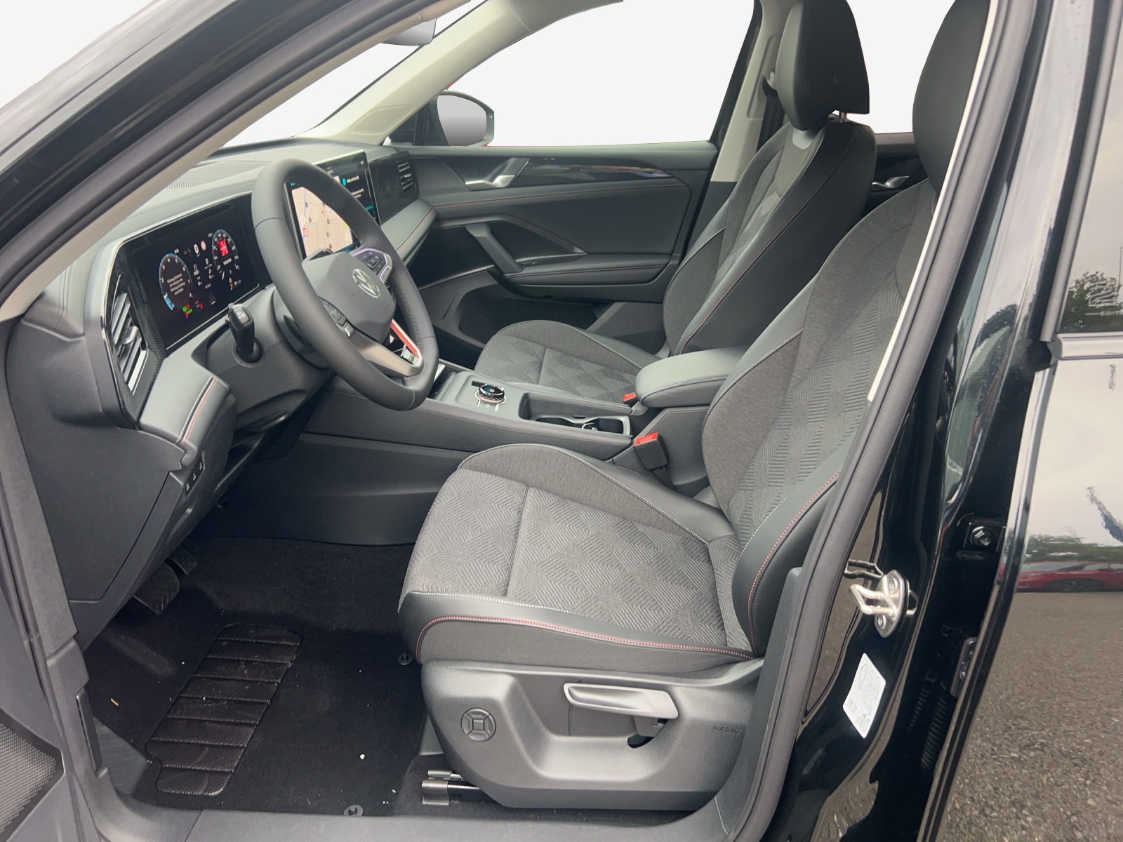 VW Tiguan 1.5 TSI evo2 mHEV Life DSG-image-4