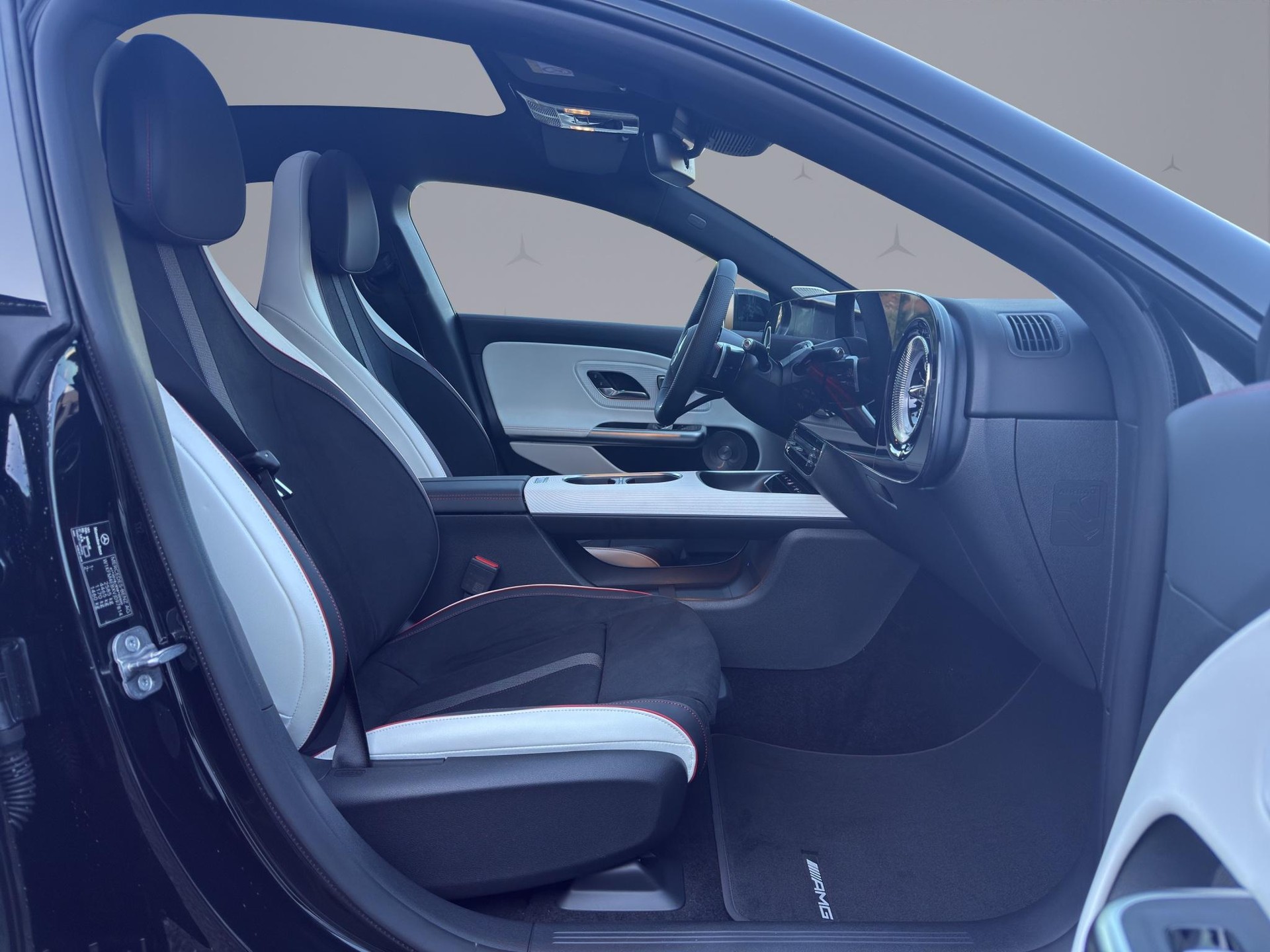 MERCEDES-BENZ CLA-Klasse X174 Shooting Brake CLA 350 4matic-image-15