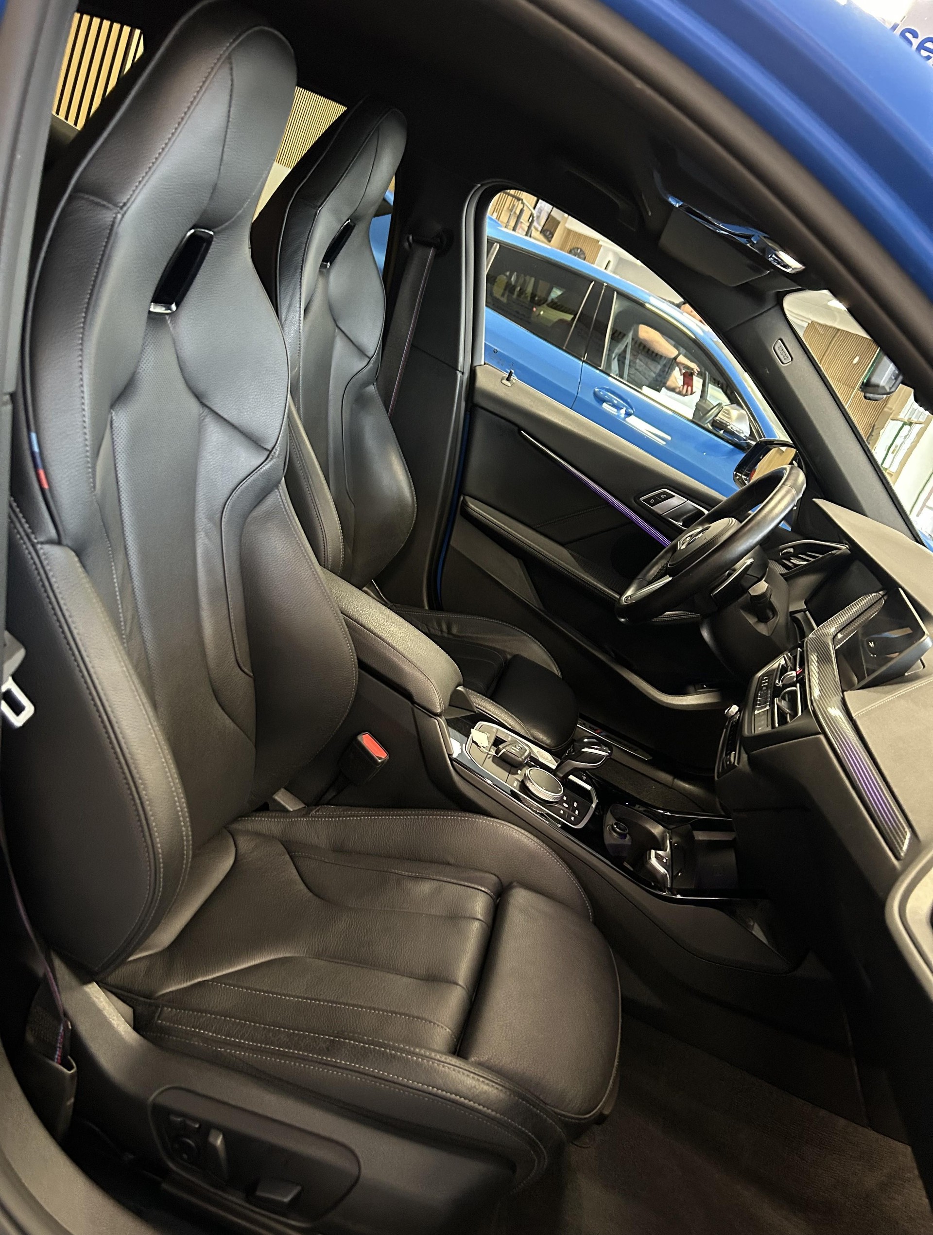 BMW 1er Reihe F40 M135i xDrive-image-16
