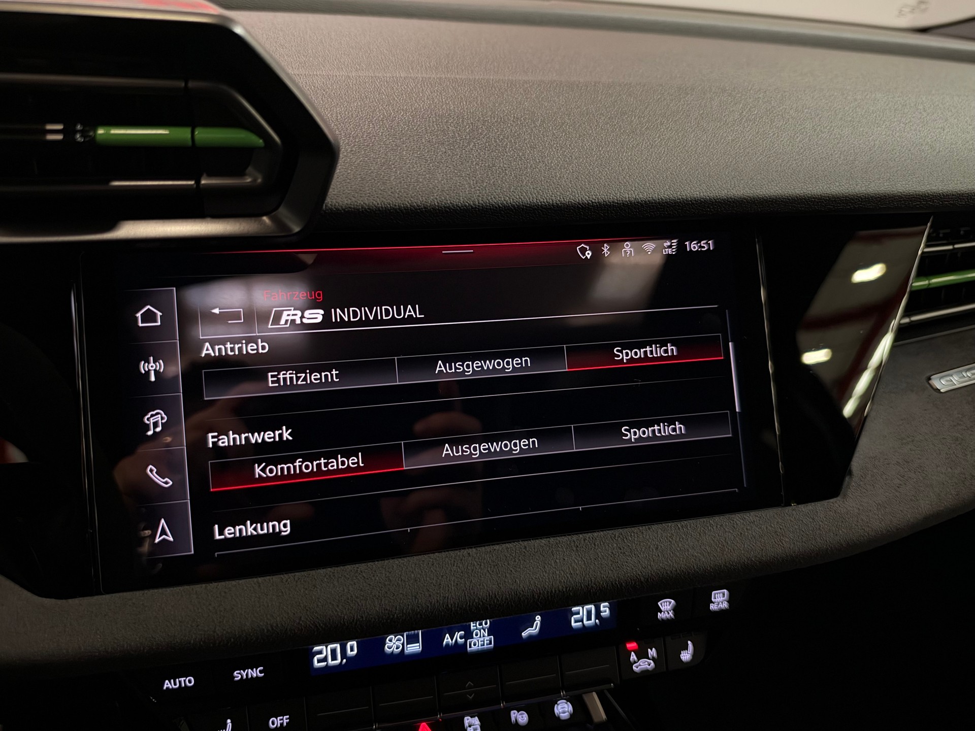AUDI RS3 Sportback 2.5 TSI quattro S-tronic Nanograu-image-28