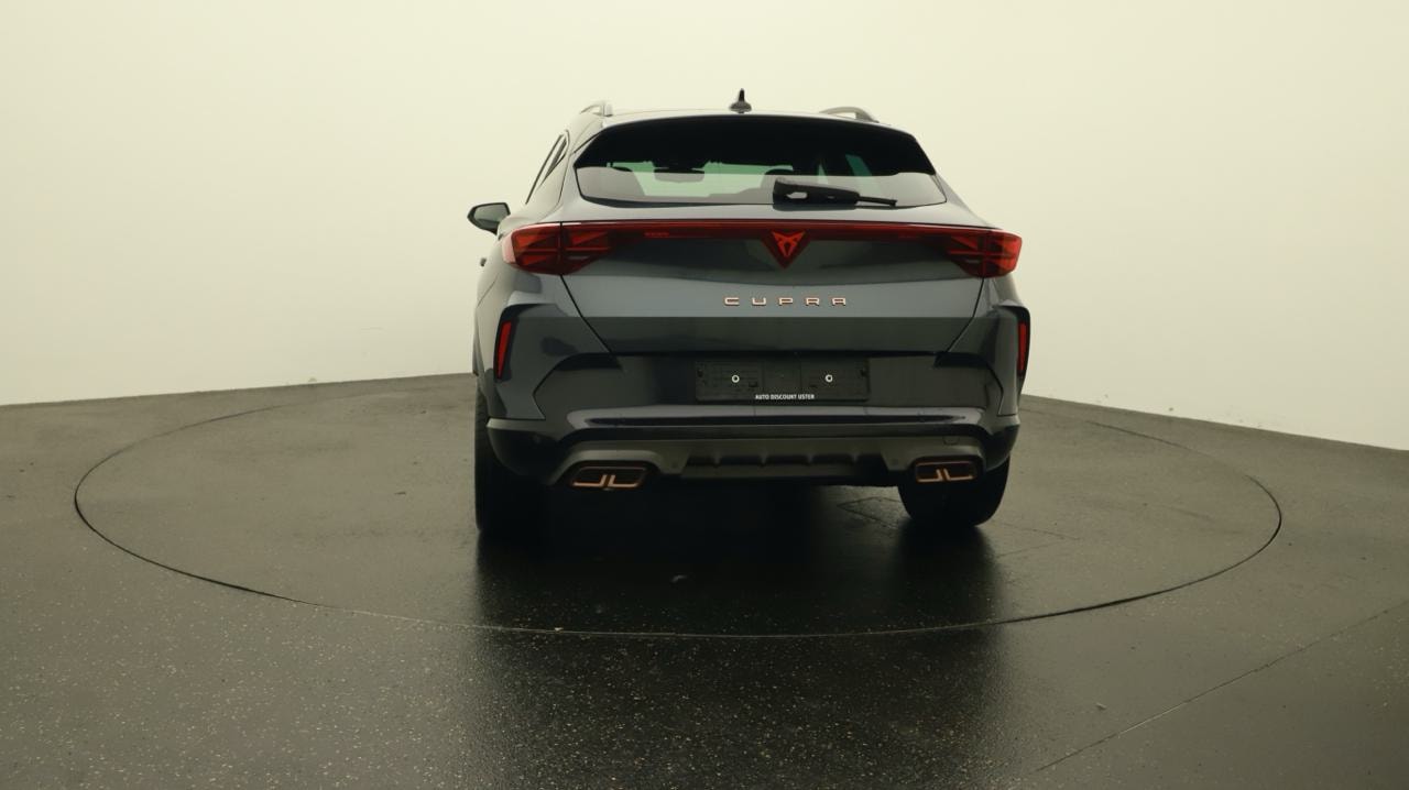 CUPRA Formentor 1.5 e-HYBRID pHEV VZ Black Edition-showroom-element-3