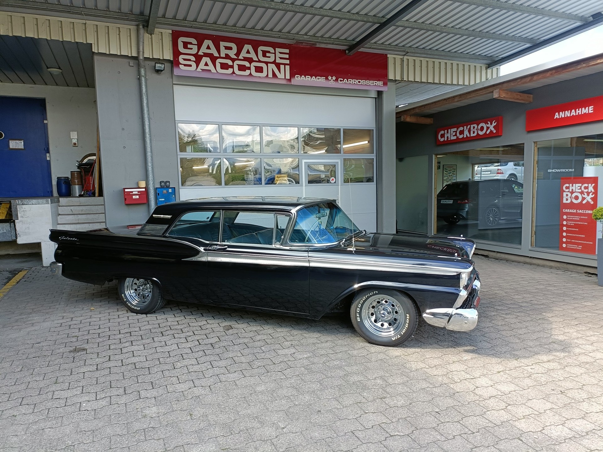 FORD Fairline