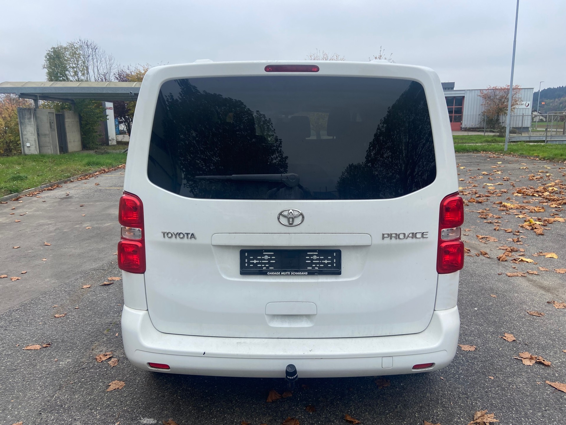 TOYOTA Proace 1.6D Combi L0-image-4